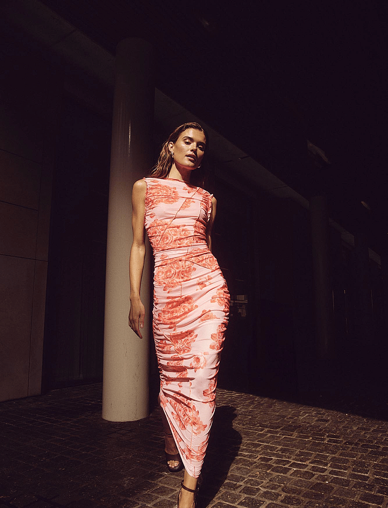 Noella - Sutton Dress - stramme kjoler - rose print - 0