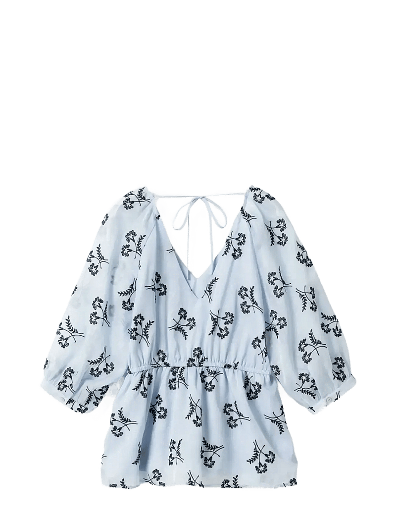 Noella - Jin Blouse - kortärmade blusar - light blue - 2