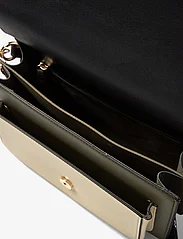 Noella - Blanca Multi Compartment Bag - festtøj til outletpriser - black/green/cream - 3