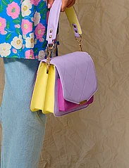 Noella - Blanca Multi Compartment Bag - vakarėlių drabužiai išparduotuvių kainomis - lilac/pastel yellow mix - 4