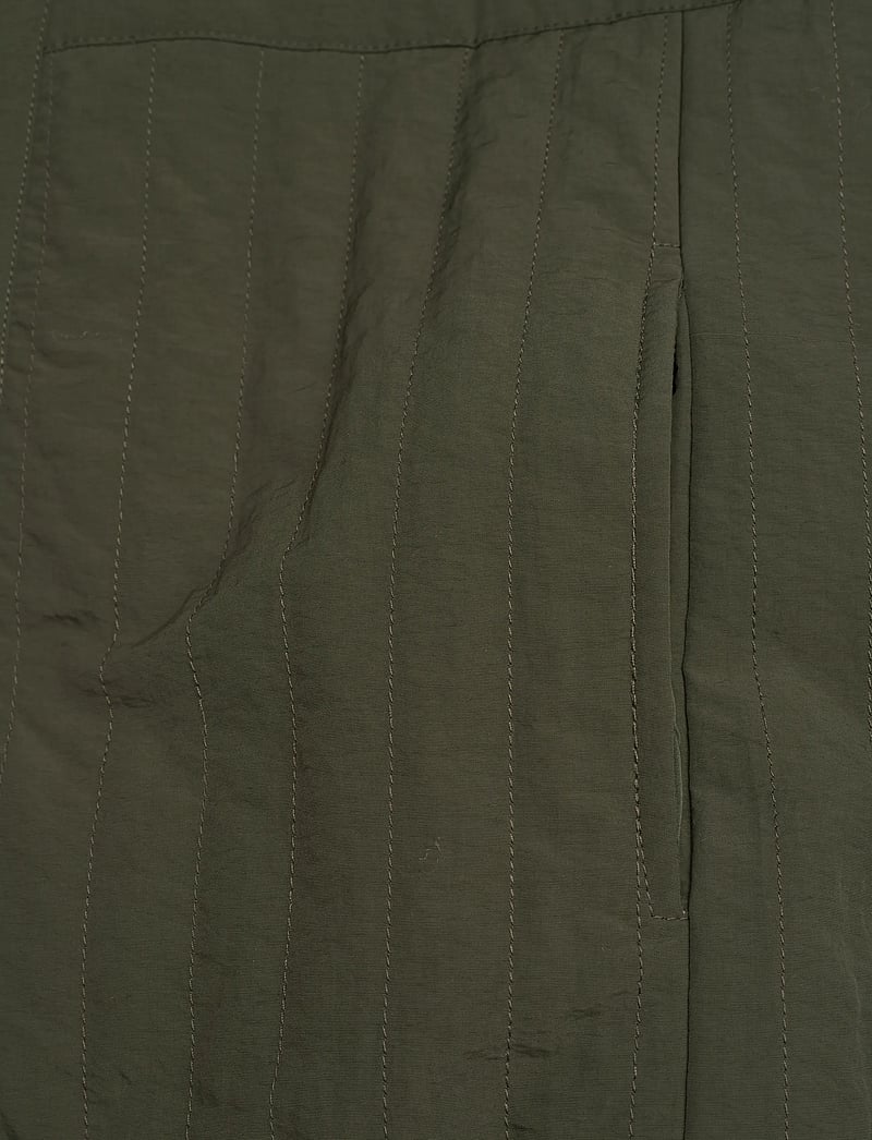 Noella - Freya Mix Vest - herbstjacken - army - 5