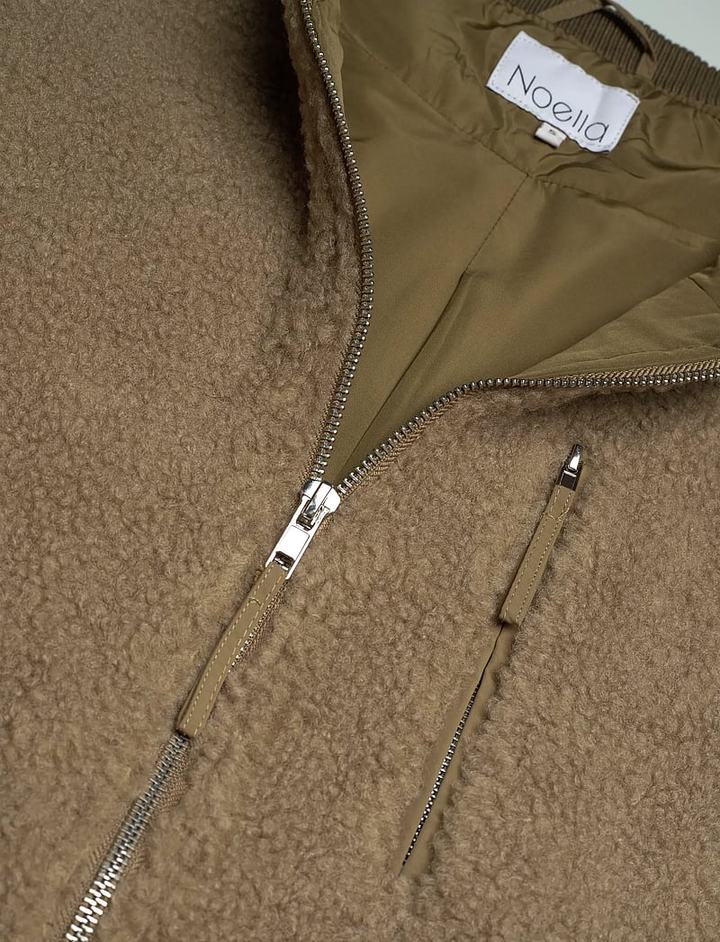 Noella - Effi Pile Vest Polyester - kevättakit - olive/dusty army mix - 2
