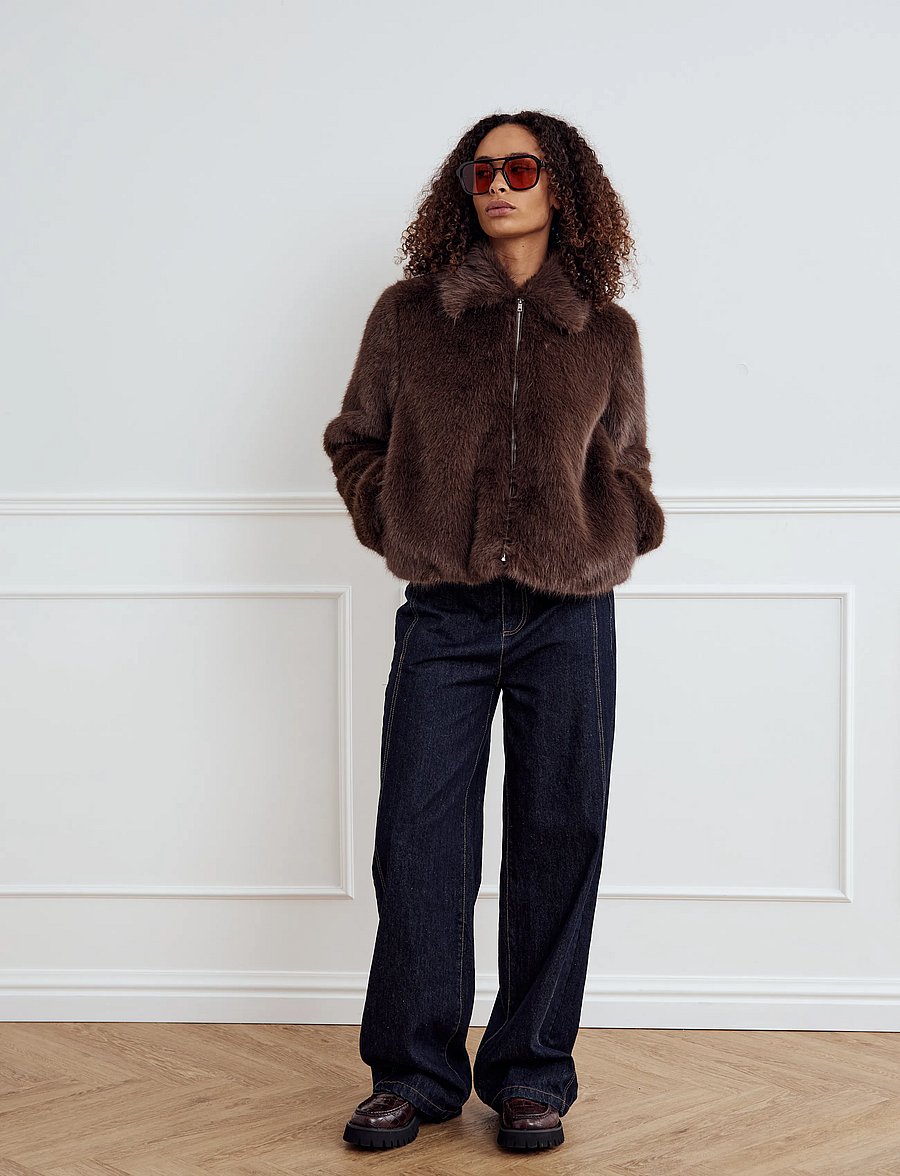 Noella - Kallysta Jacket - faux fur jakker - chocolate brown - 4