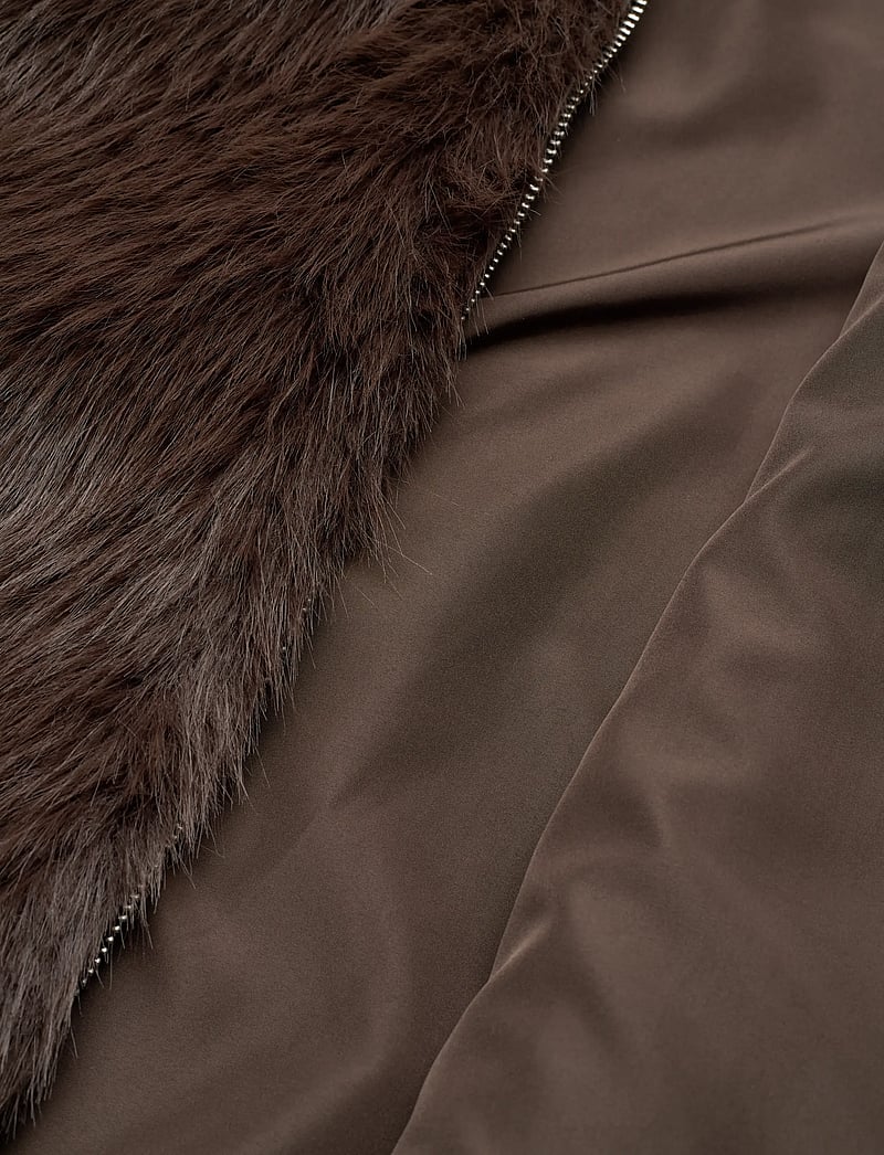 Noella - Kallysta Jacket - kunstkarusnahk - chocolate brown - 4