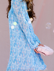Noella - Mae Short Dress - paitamekot - blurry blue - 3