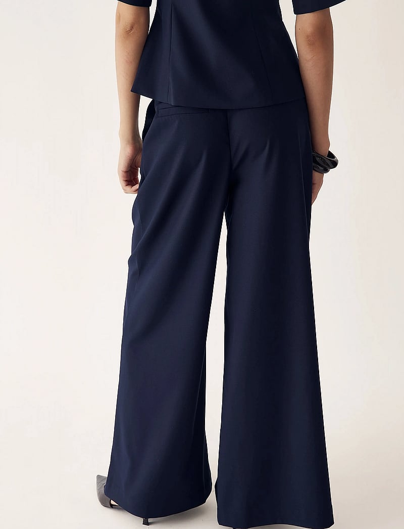 Noella - Kazia Pants - formell - navy - 3