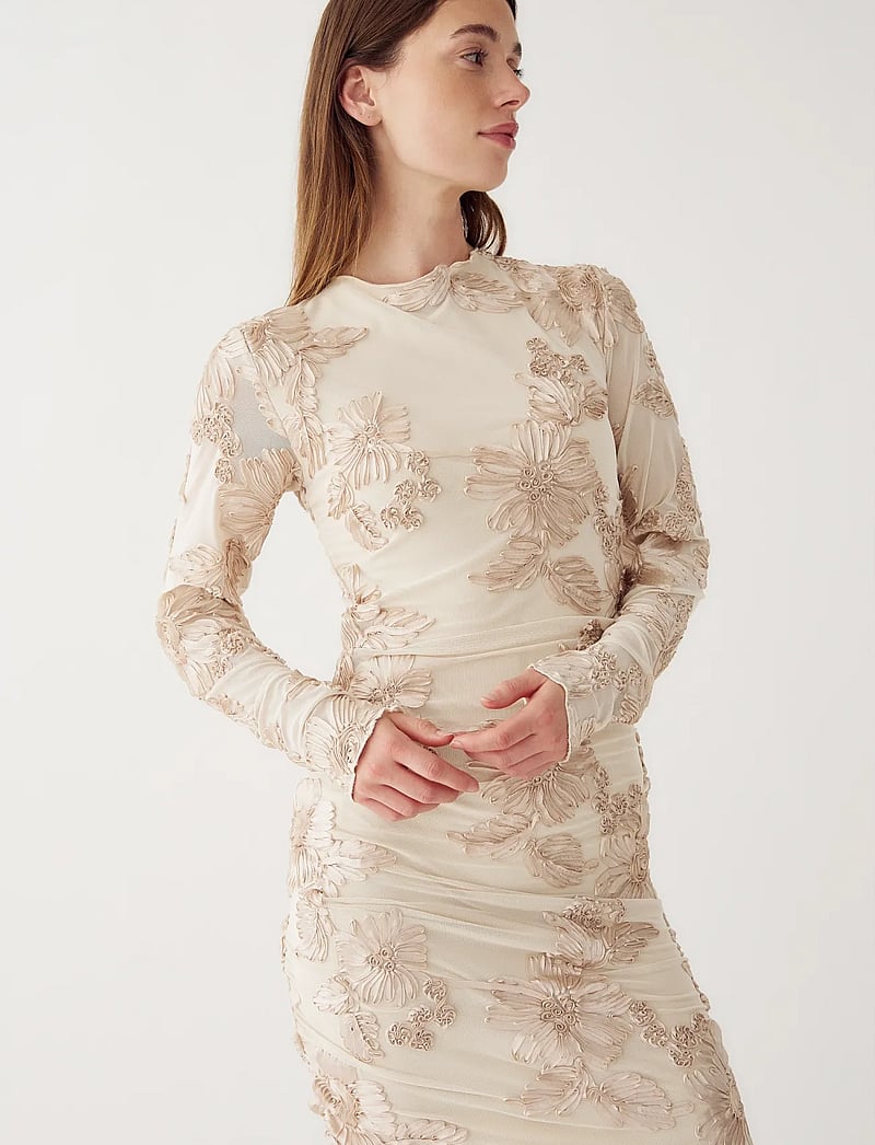 Noella - Lavinia L/S Dress - liibuvad kleidid - ivory - 4