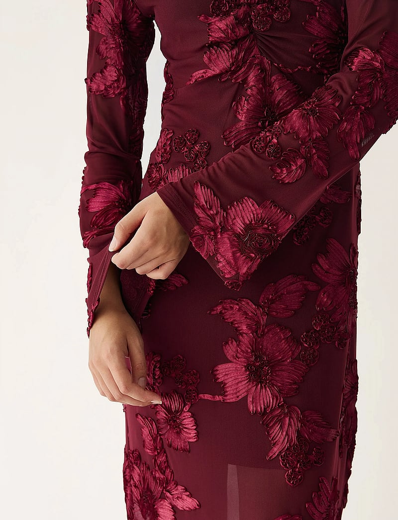 Noella - Kameyella C Dress - aftonklänningar - winetasting - 4