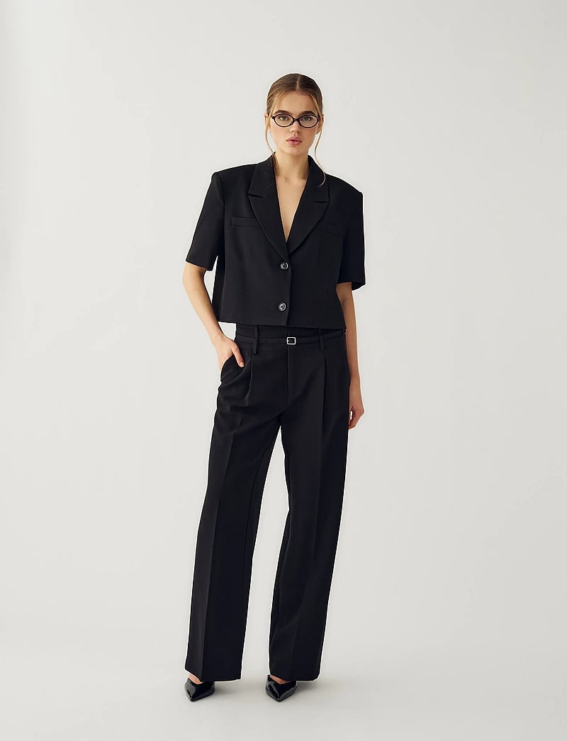 Noella - N-Leanne Crop Blazer - cropped-blazer - black - 0