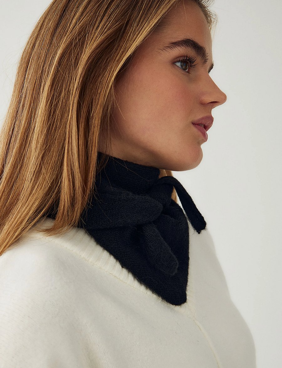 Noella - N-Loenetta Knit Scarf - talvesallid - black - 2