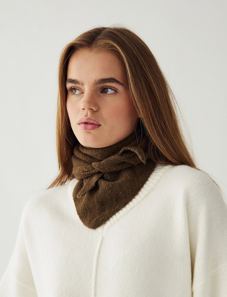 Noella - N-Loenetta Knit Scarf - talvesallid - military green melange - 0