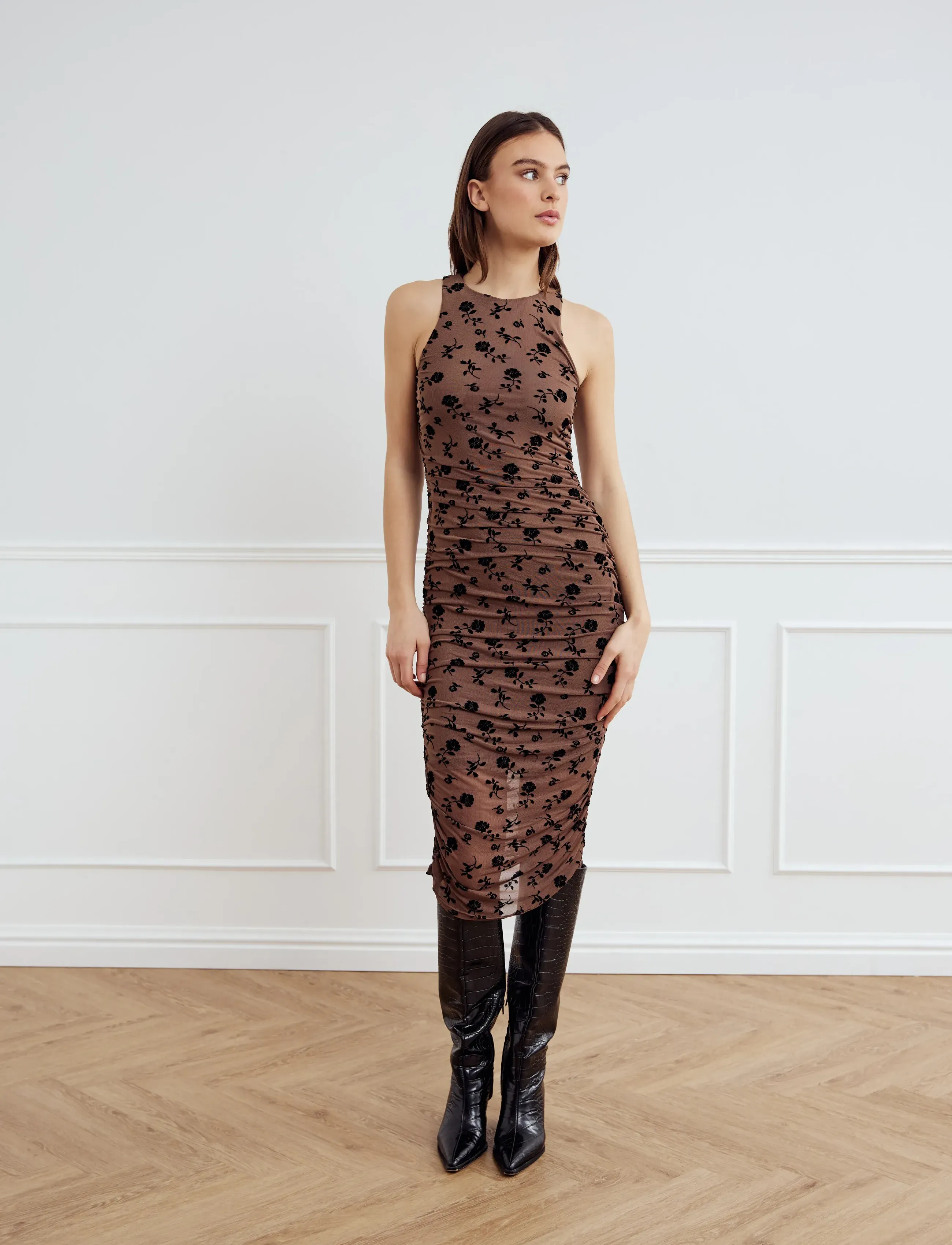 Noella Leanna Dress, Kvinder, Rynket Midikjole, Brun, Str: XS