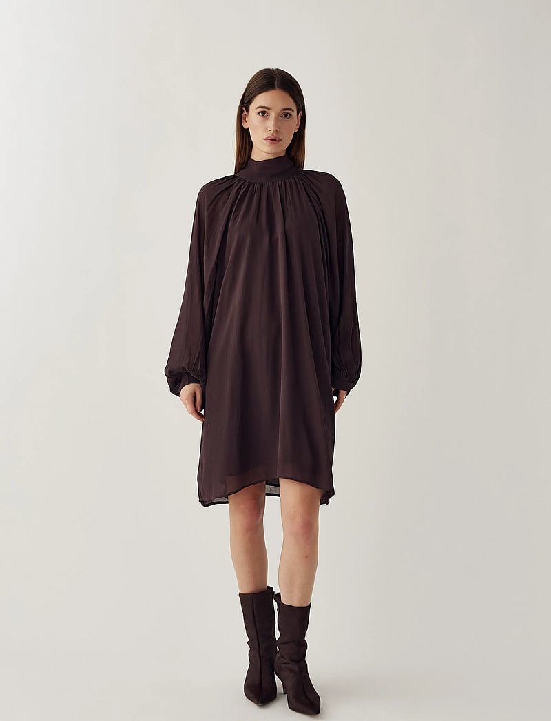 Noella - N-Lorenia Dress - sommerkleider - chocolate - 4