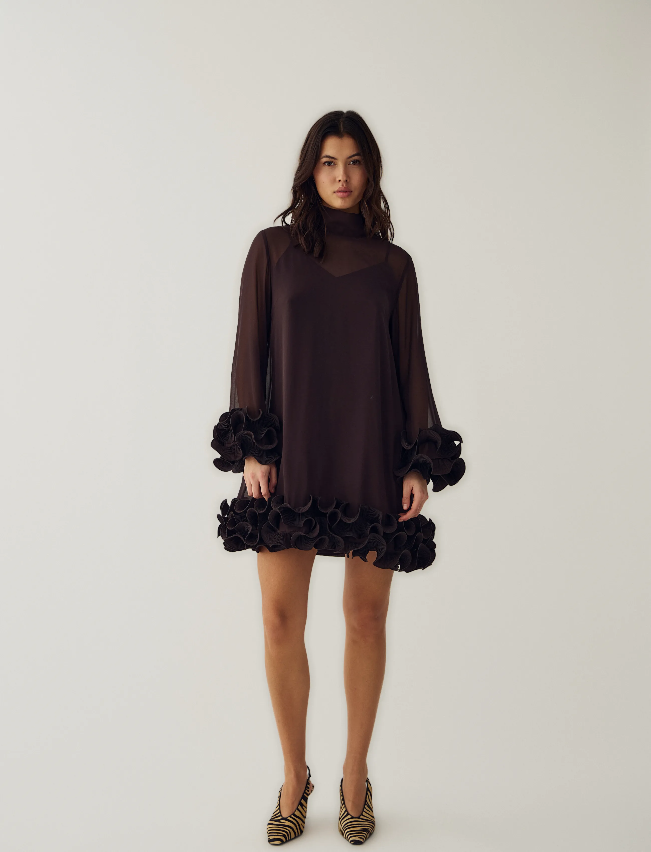 Noella - Latania Dress - korta klänningar - chocolate - 5