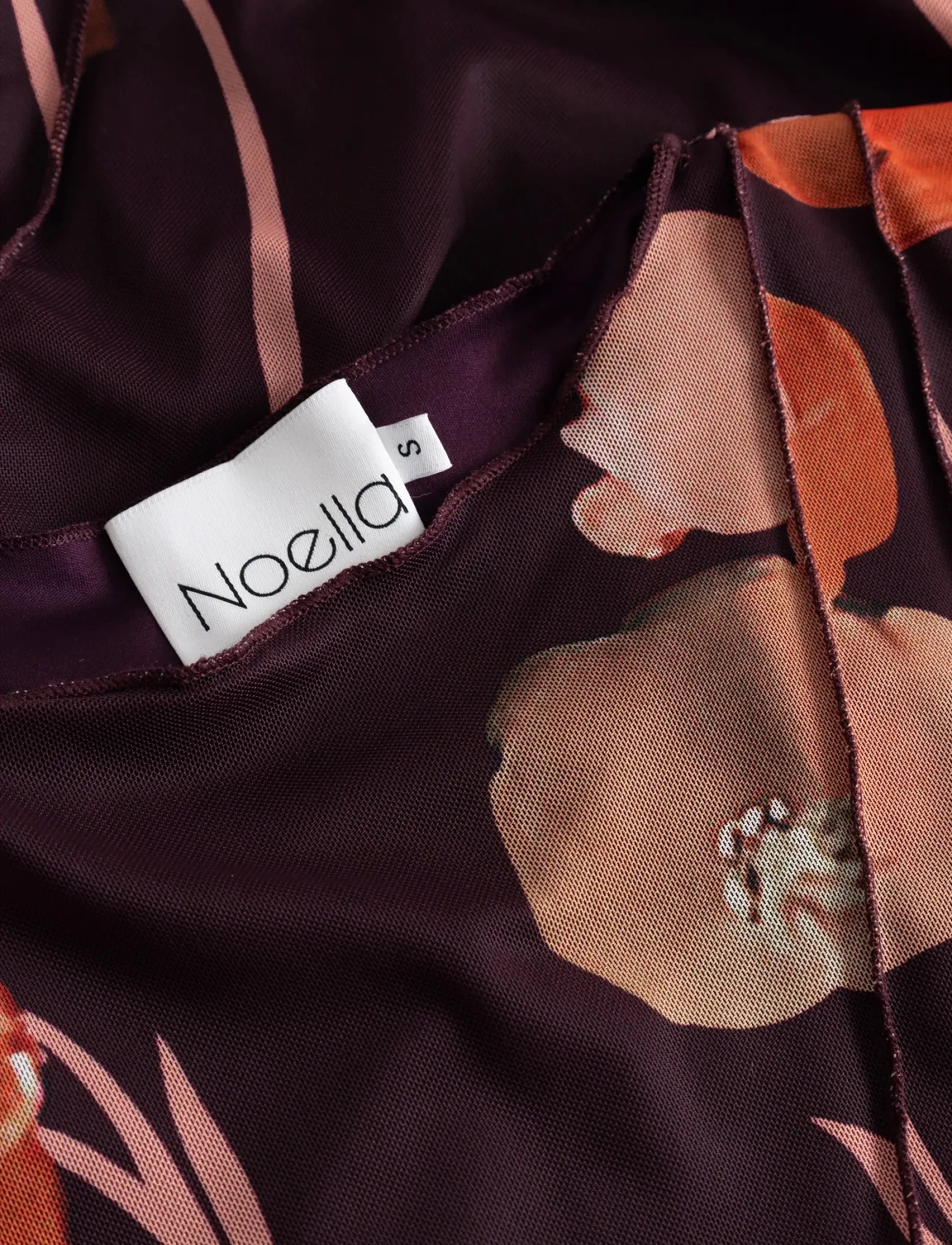 Noella - Sutton Dress - midi kjoler - caris red print - 5