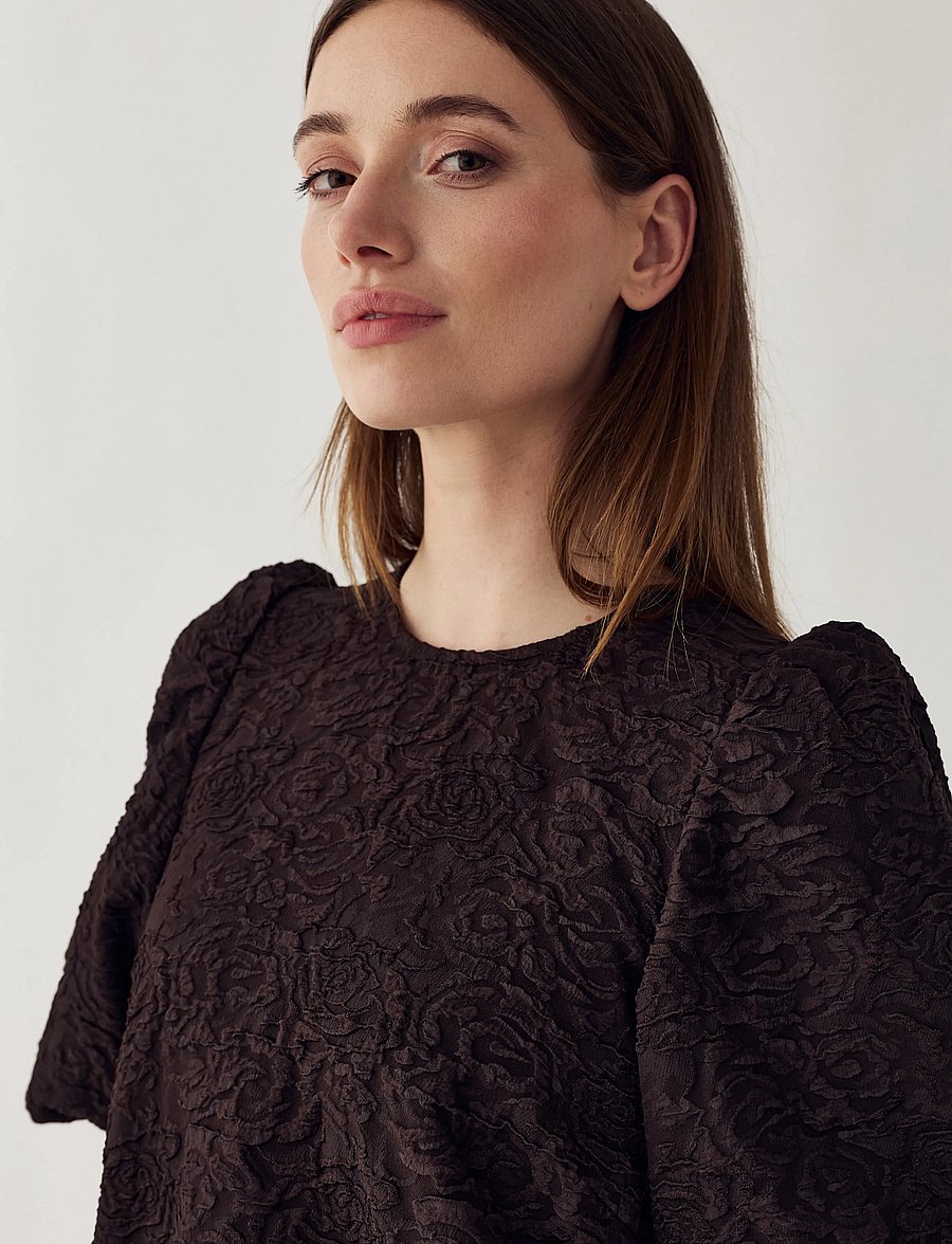 Noella - N-Shelly Blouse - kolmveerandvarrukatega pluusid - chocolate - 4