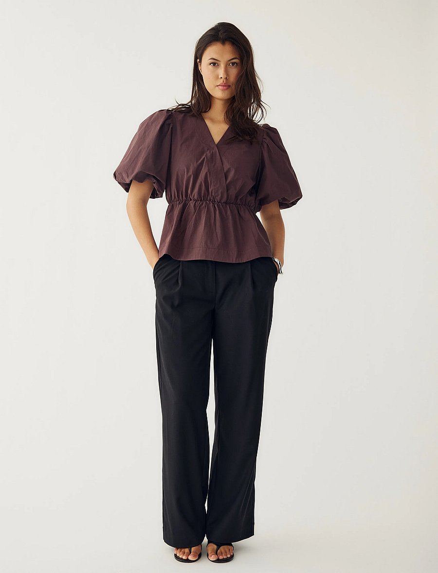 Noella - N-Magdalena Blouse - kortärmade blusar - winter bloom - 0