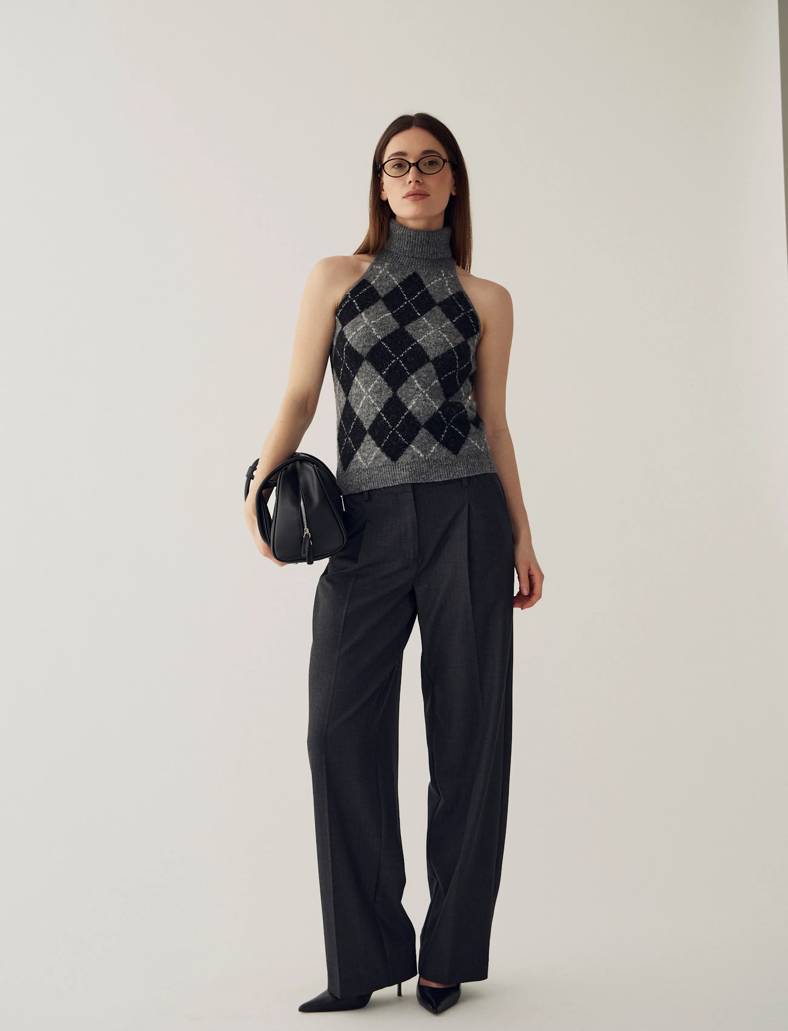 Noella - N-Lajoianna Knit Top - stickade västar - black grey mix - 5