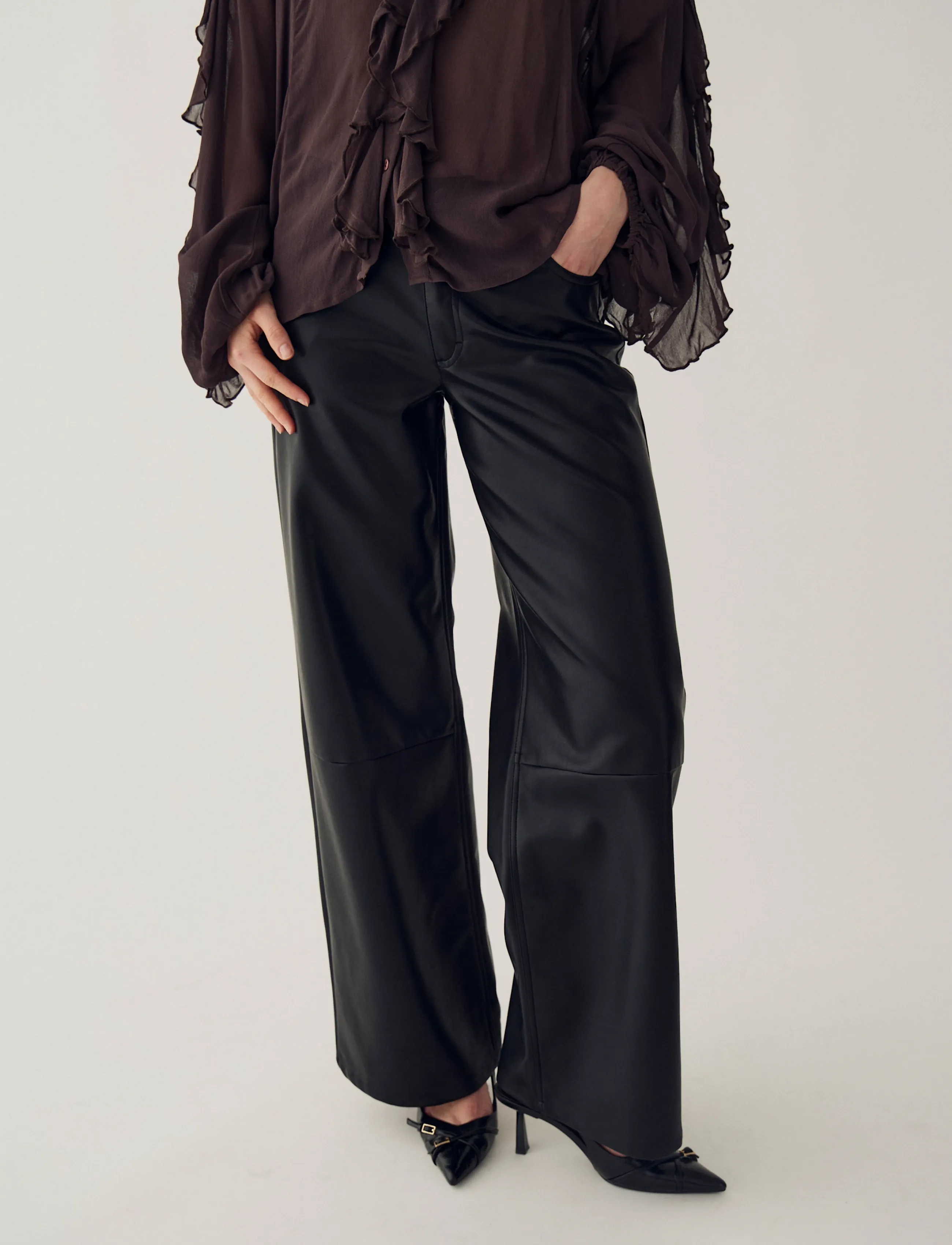 Noella N-Melo Mw Pants, Damen, Kunstleder Weite Cropped Hose, Schwarz, Gr.XL