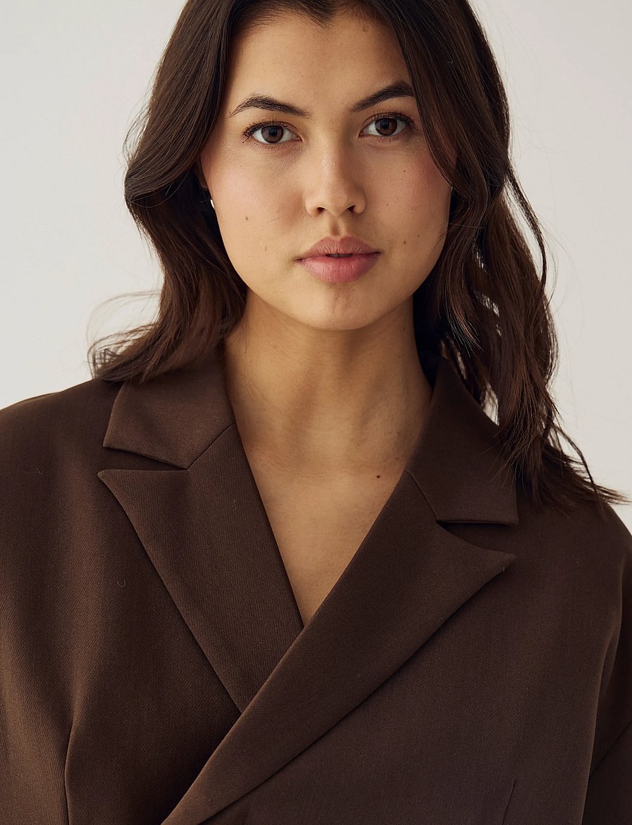 Noella - N-Marilda Blazer - korte blazere - chocolate - 4