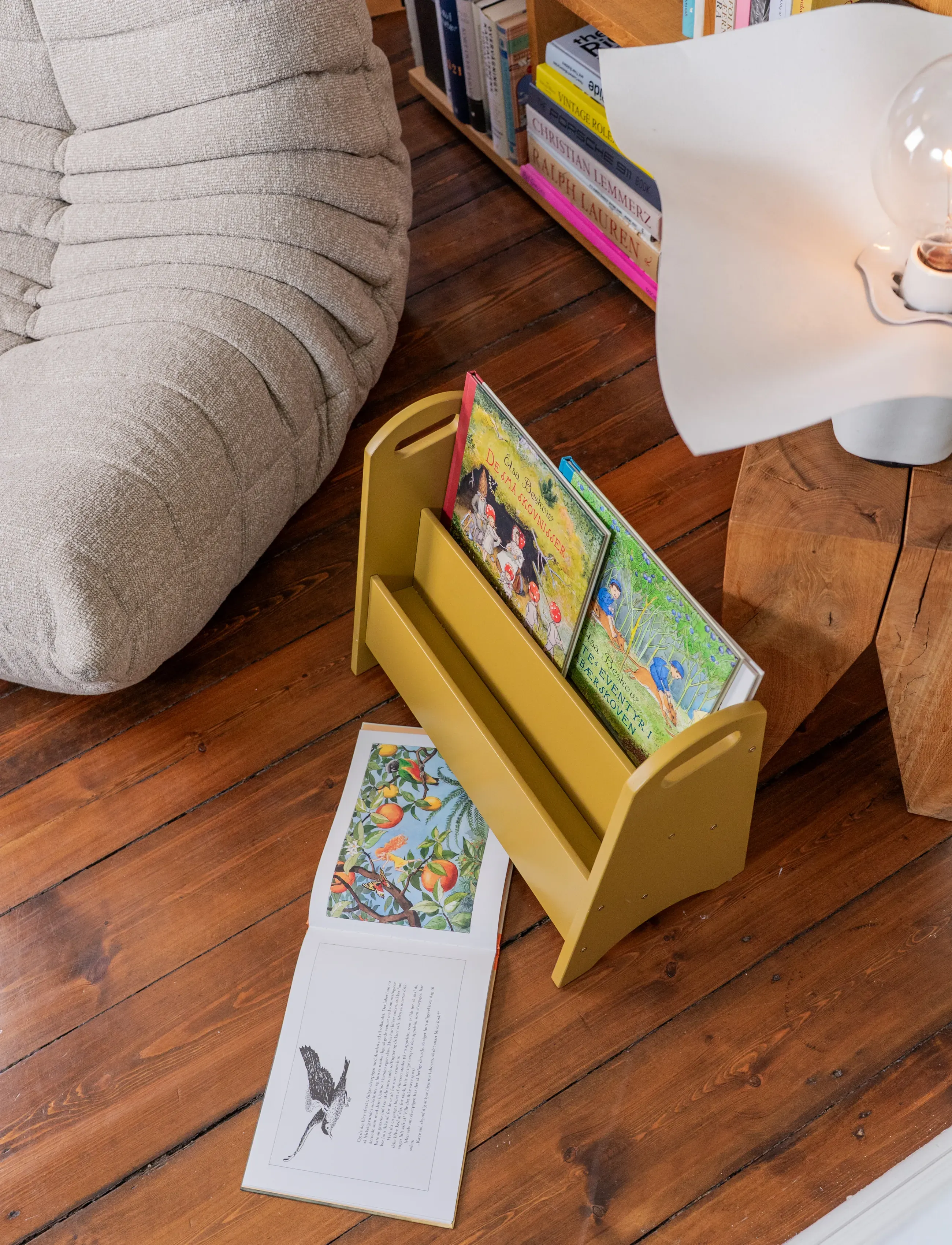 Nofred - Book holder - hoiukastid - curry - 4