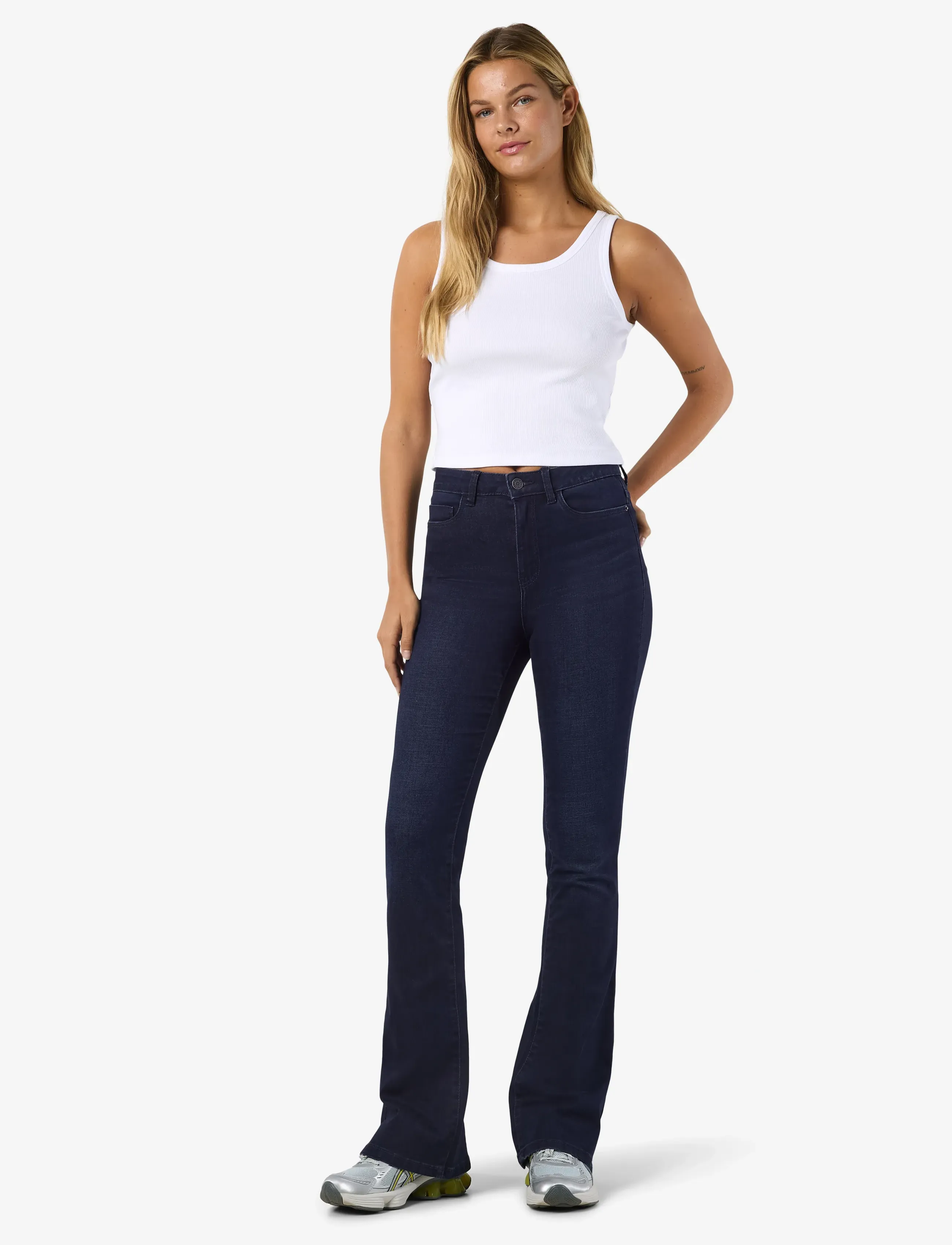 NOISY MAY Nmsallie Hw Sk Flared Vi241Db Noos bootcut & flared jeans dam – bild 5