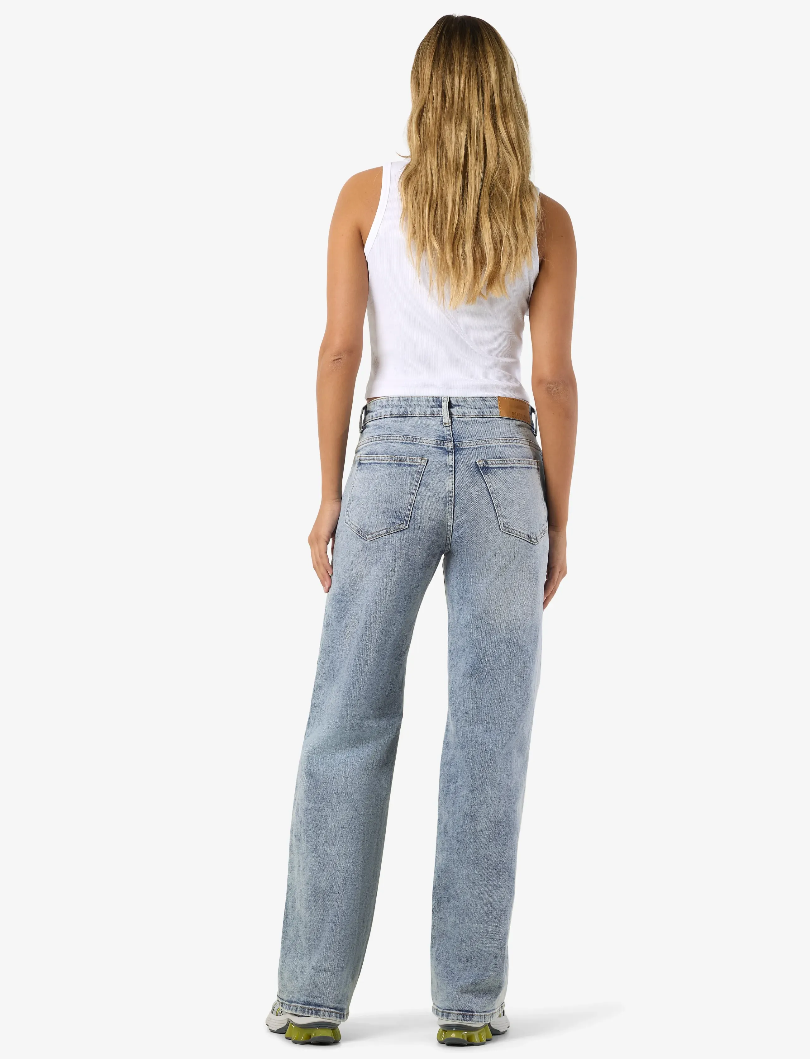 NOISY MAY - NMYOLANDA MW WIDE STR AZ236LB NOOS - hosen mit weitem bein - light blue denim - 4