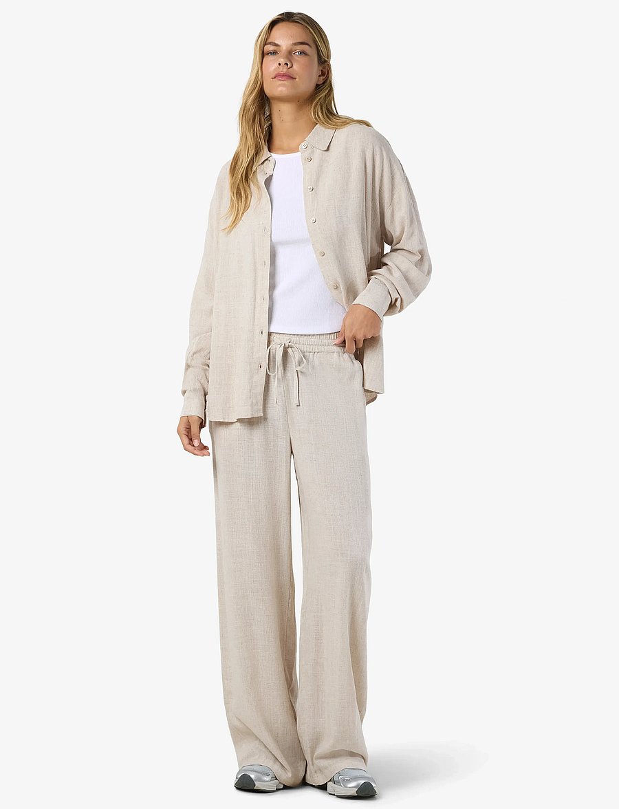 NOISY MAY - NMLEILANI NW LOOSE PANTS WVN NOOS - linnebyxor - natural - 2