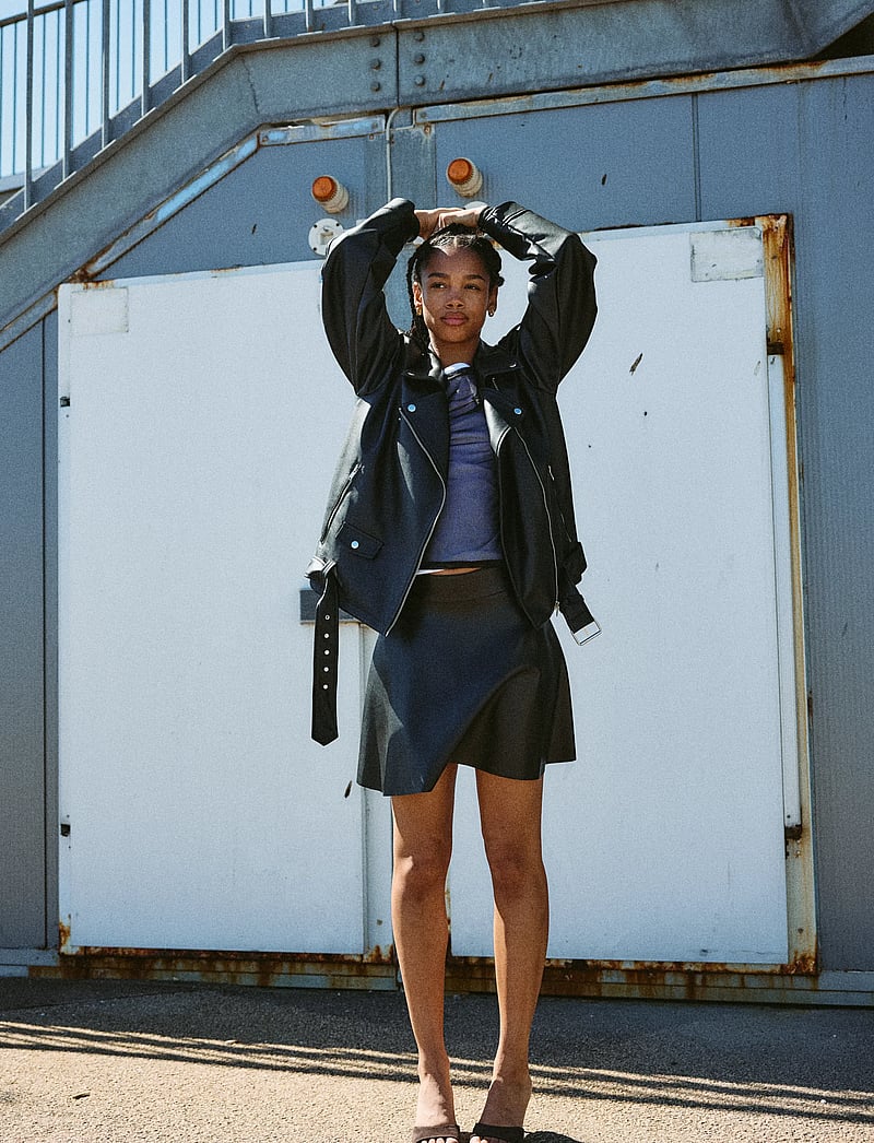 NOISY MAY - NMPAULINA OVERSIZE BIKER JACKET NOOS - frühlingsjacken - black - 0