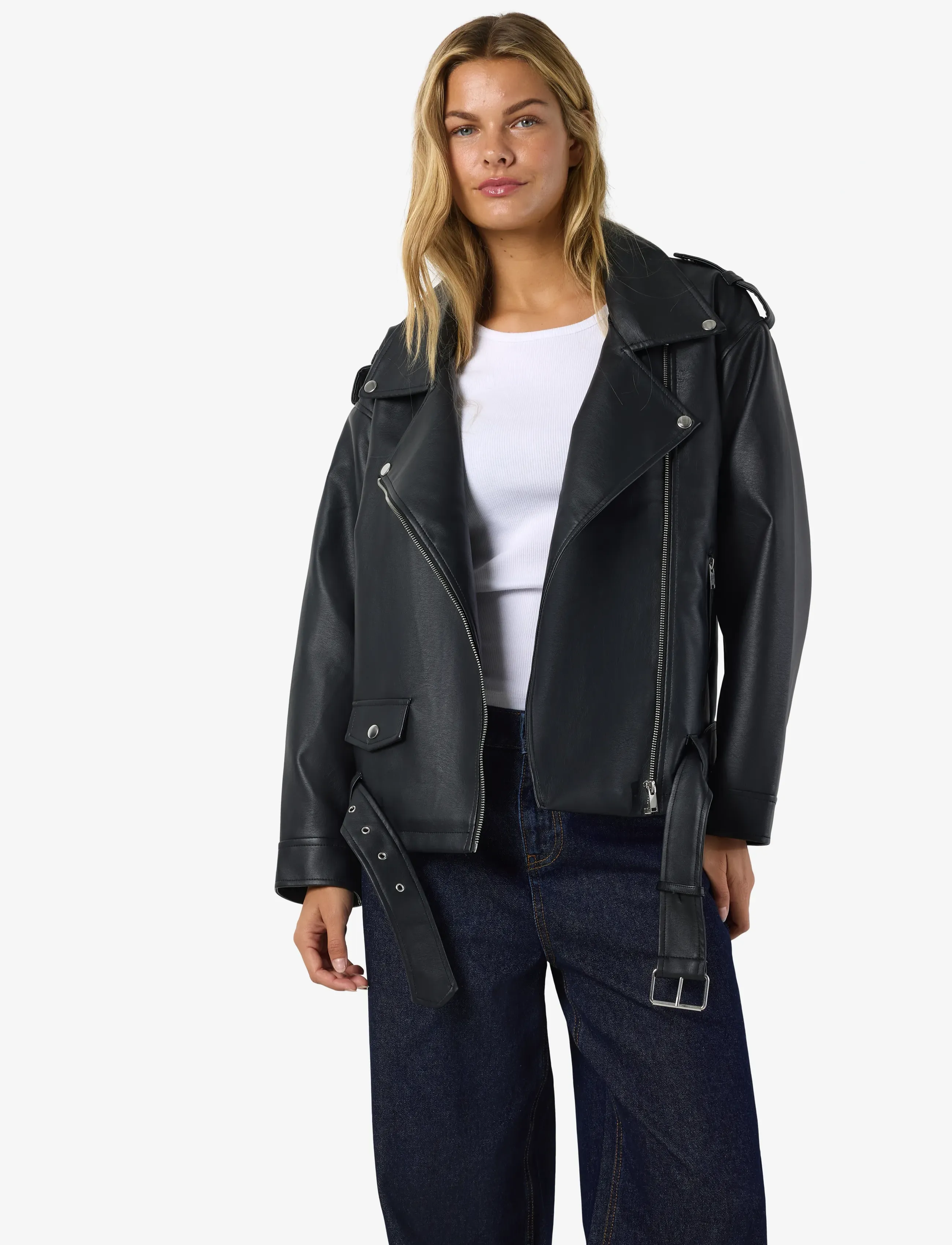 NOISY MAY Nmpaulina Oversize Biker Jacket Noos - 71.99 €. Buy