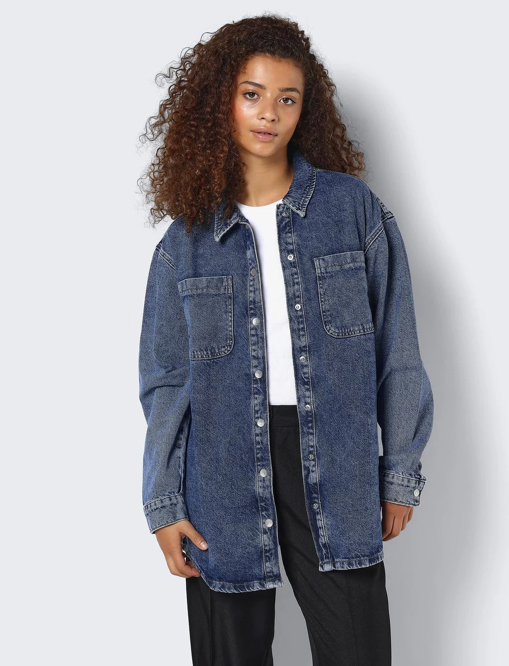 NOISY MAY - NMALVA L/S DENIM SHACKET AZ351MB NOOS - chemises en jeans - medium blue denim - 4