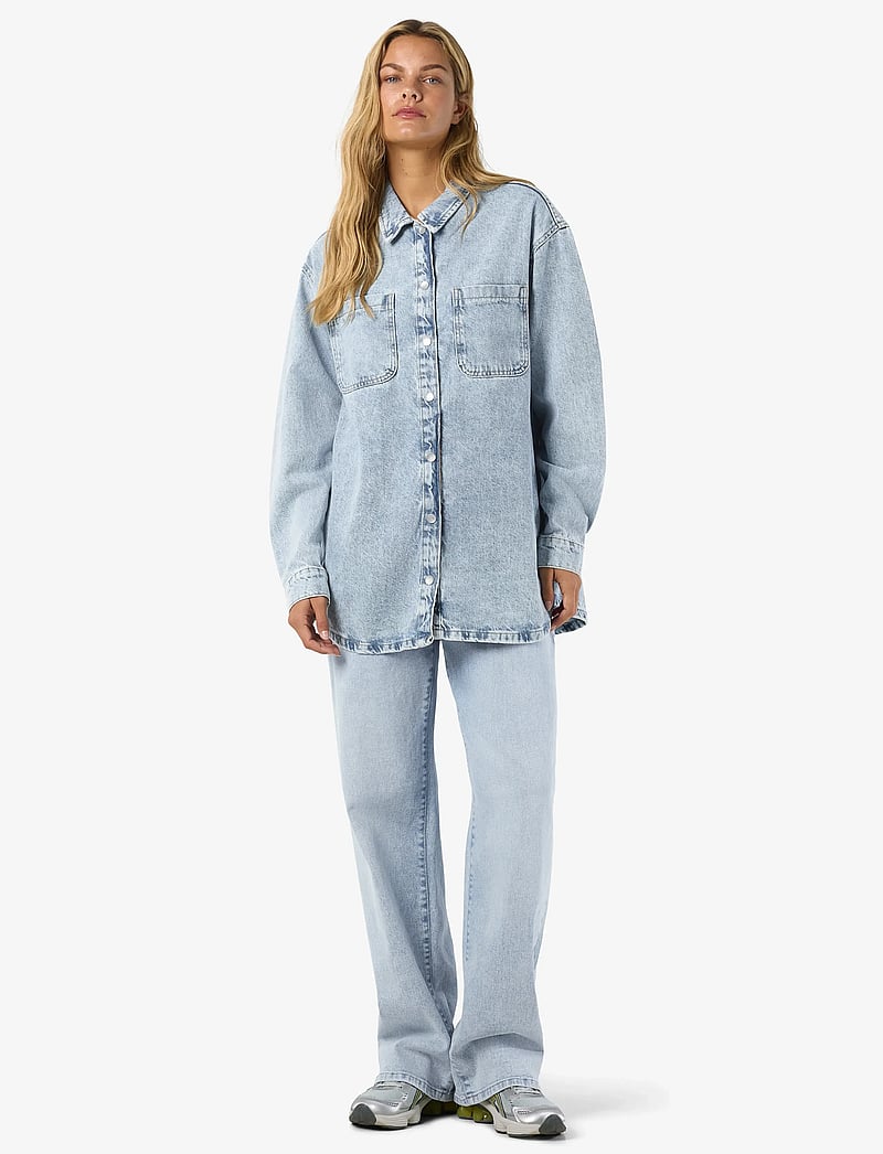 NOISY MAY - NMALVA L/S DENIM SHACKET AZ352LB NOOS - denimskjorter - light blue denim - 3
