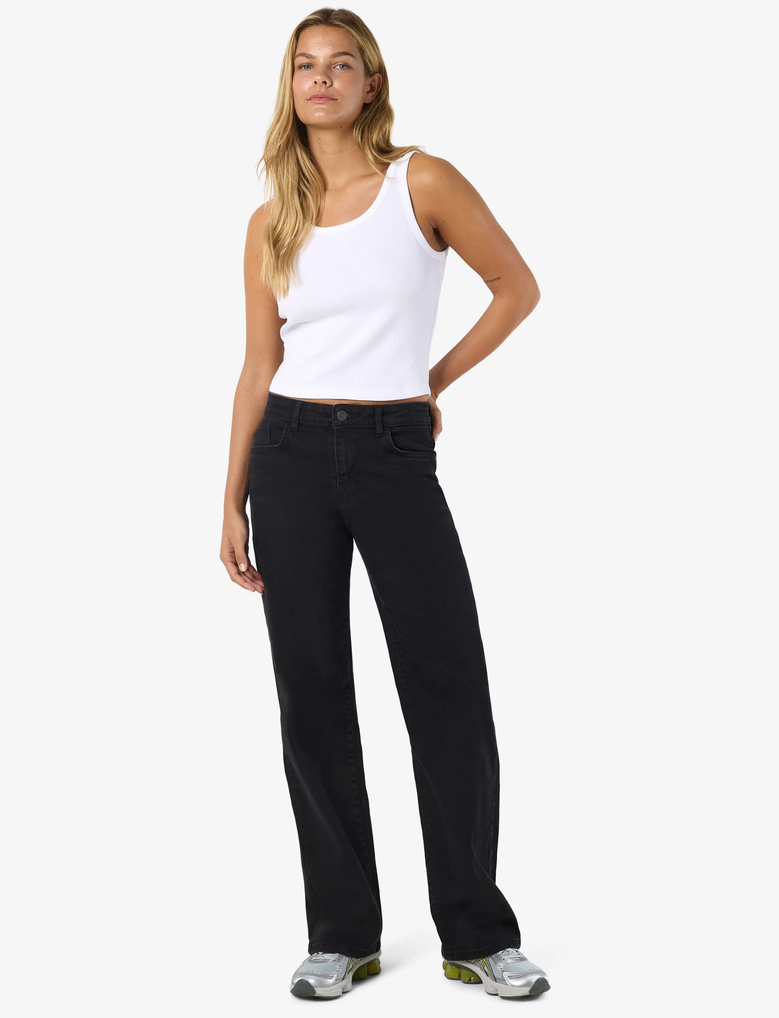 NOISY MAY Nmyolanda Mw Wide Str Black Noos raka jeans dam – bild 6