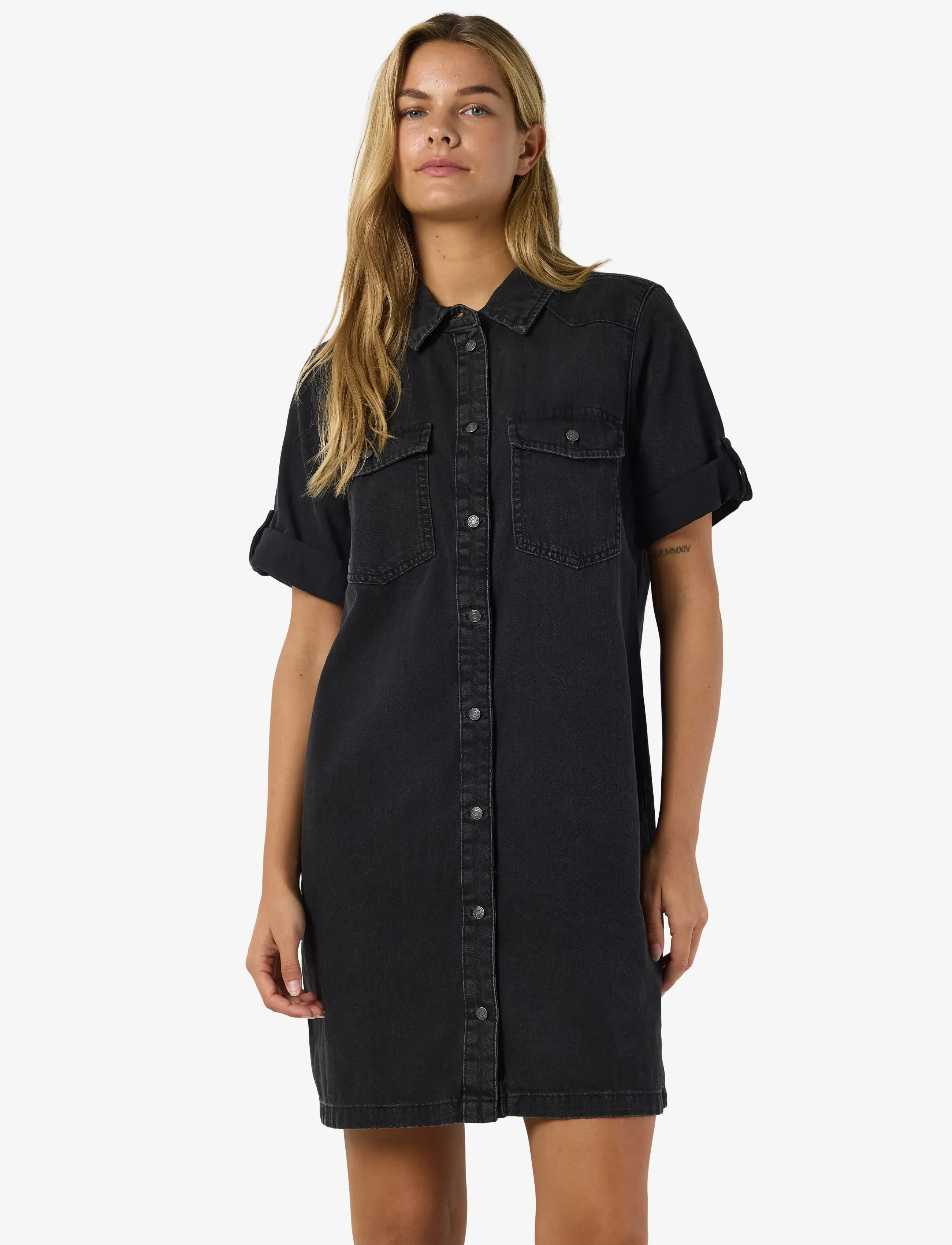 NOISY MAY Nmnew Signe S/S Denim Dress Vi001Bl Noos, S, Black, Kjoler > Jeans-Kjoler, Dame