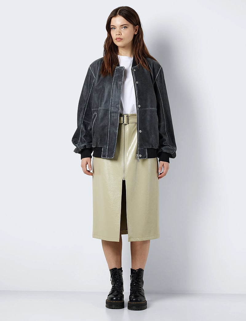 NOISY MAY - NMAIKA L/S LEATHER BOMBER JACKET - frühlingsjacken - black - 3