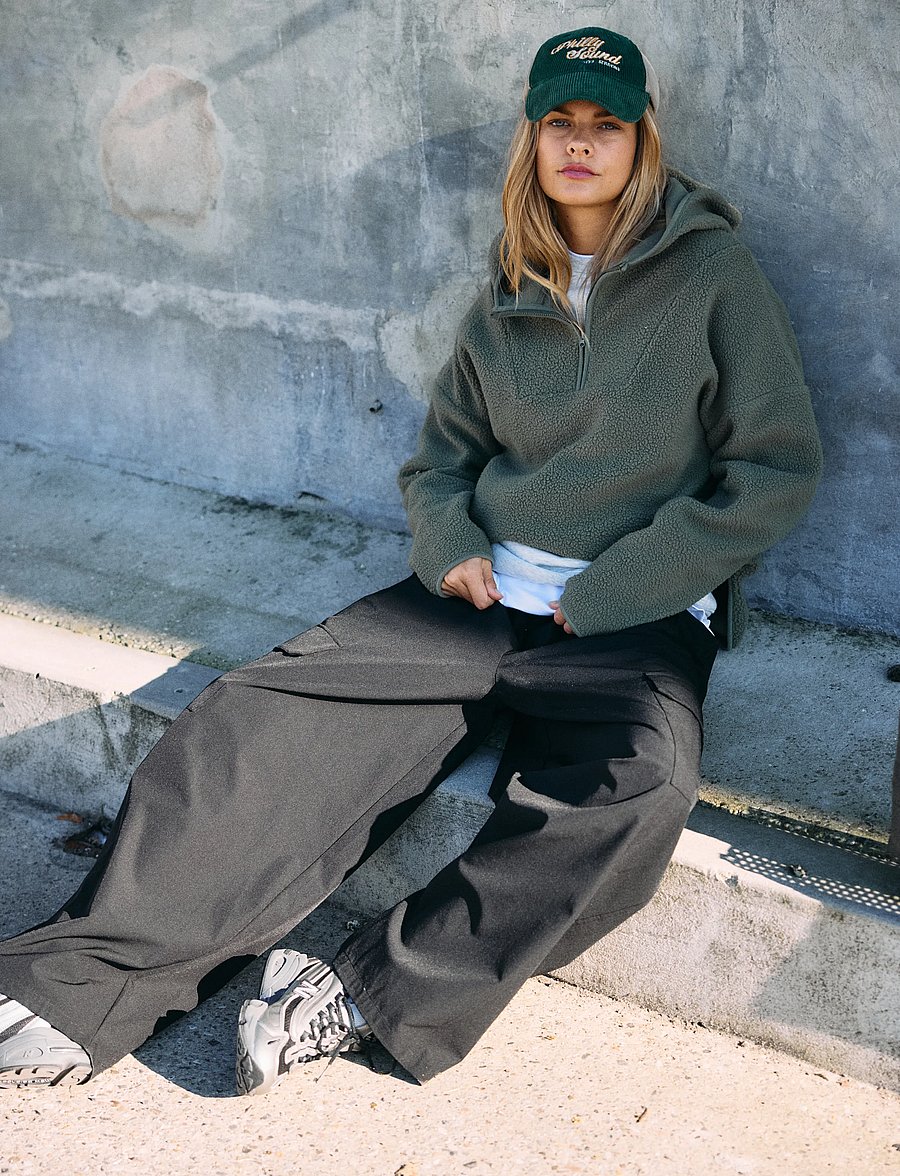 NOISY MAY - NMCOZY L/S HALFWAY ZIP SWEATER JRS NOOS - fleece & midlayer - kalamata - 0
