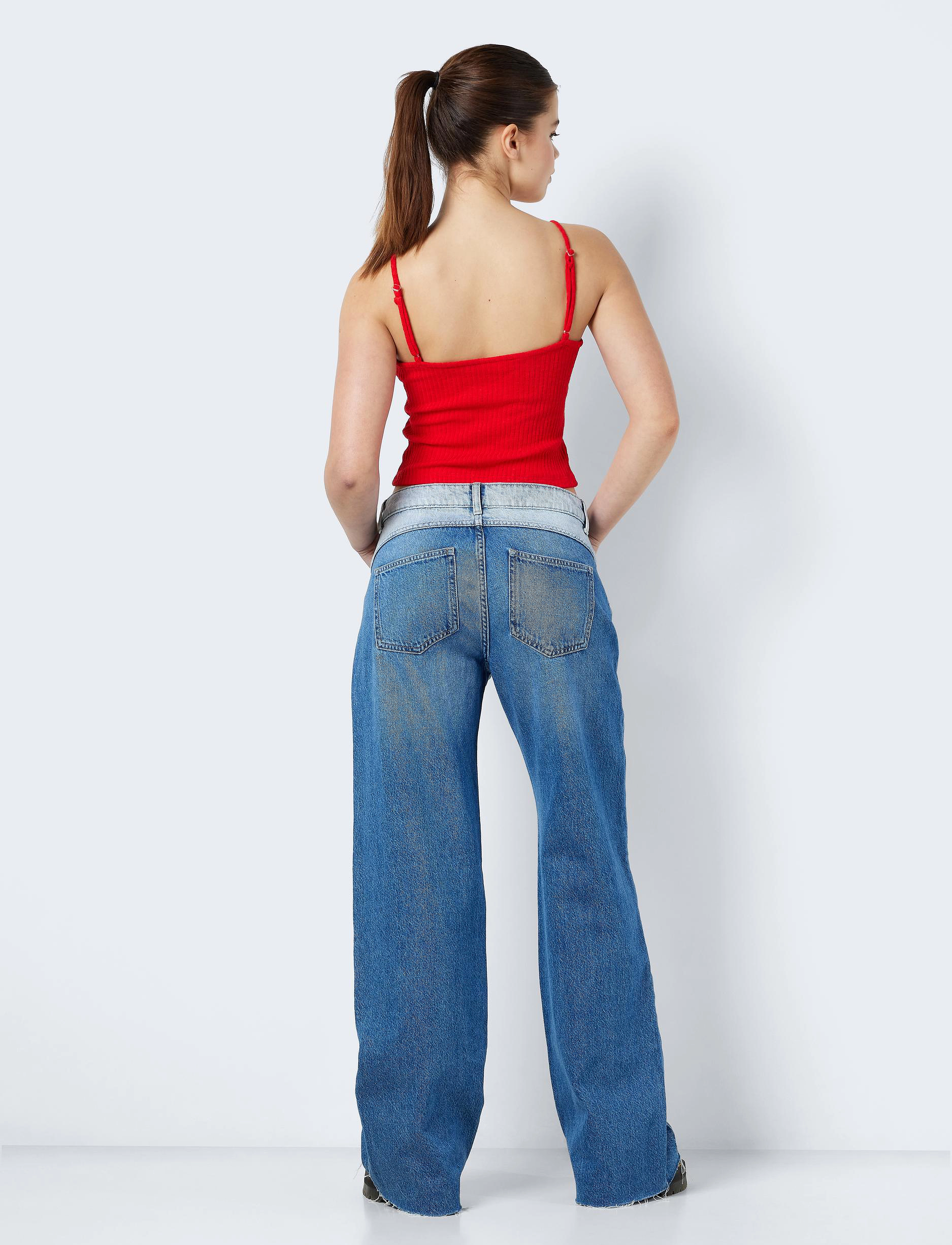 NOISY MAY - NMRINNA NW WIDE JEANS COLORBLOCK - brede jeans - medium blue denim - 3
