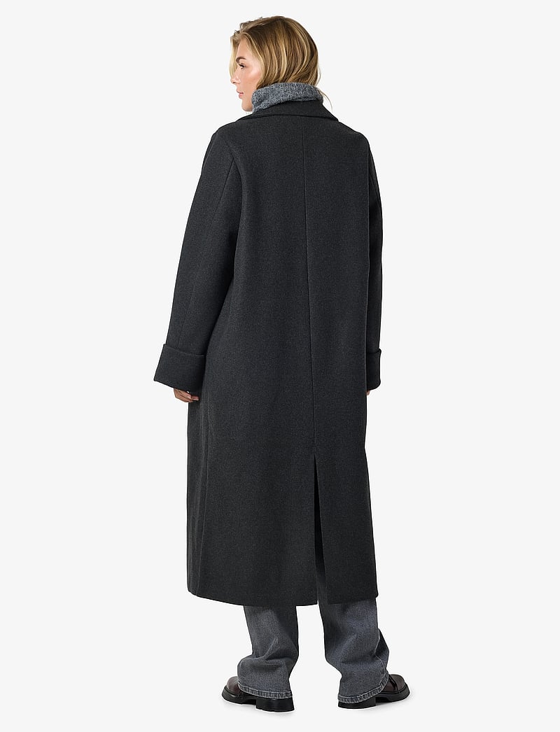 VMFORTUNEVEGA LONG TRENCHCOAT GA NOOS Black VMFORTUNEVEGA LONG TRENCHCOAT GA NOOS Black