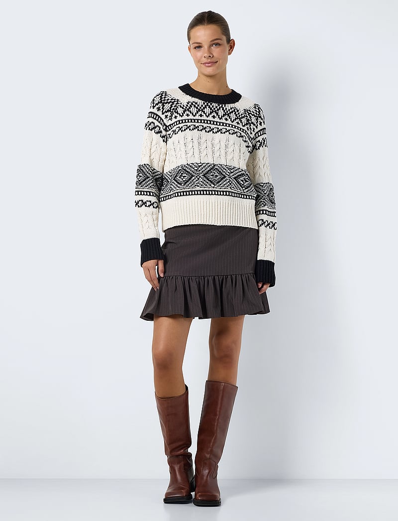 NOISY MAY - NMNOR L/S O-NECK KNIT FWD - pullover - black - 2