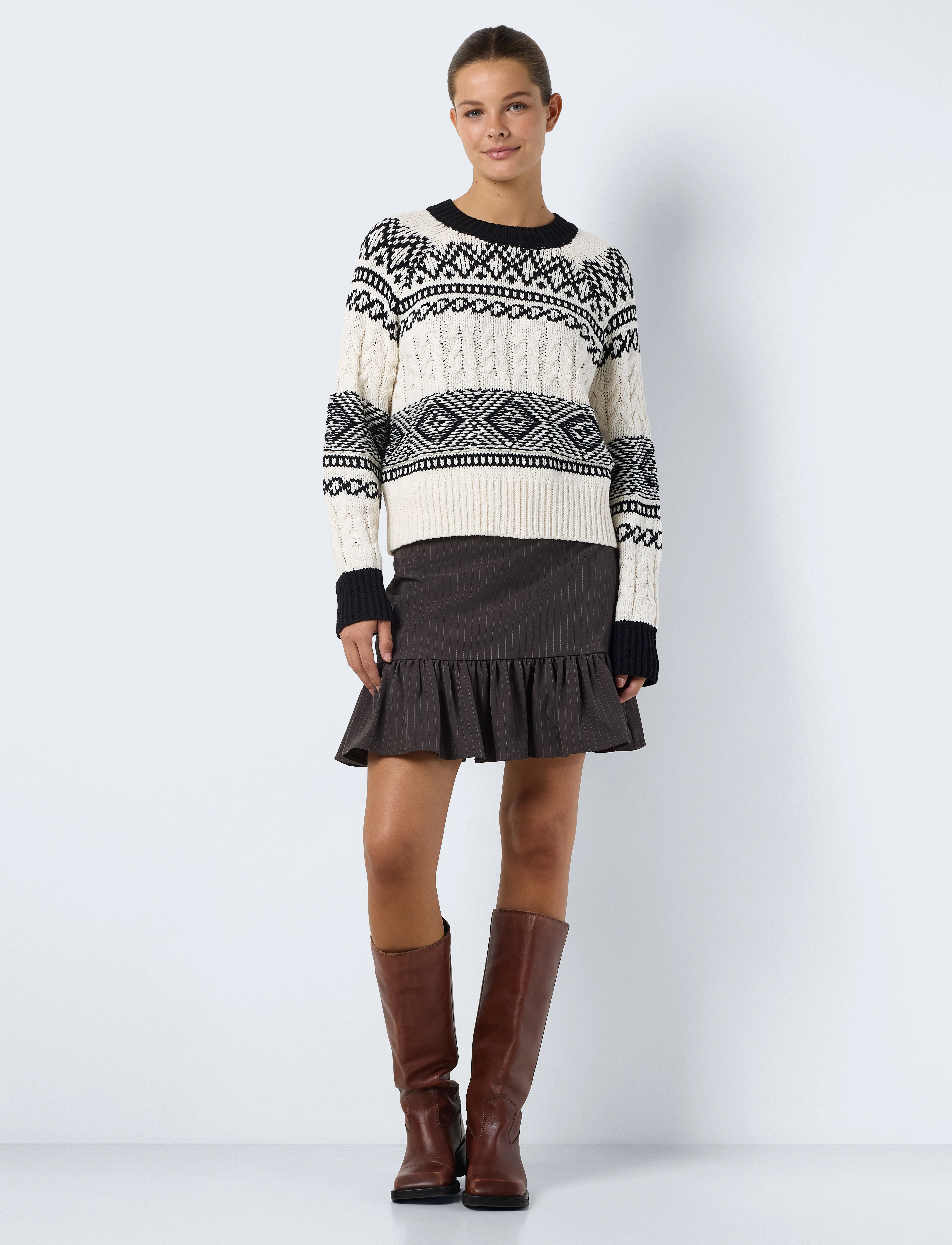 NOISY MAY - NMNOR L/S O-NECK KNIT FWD - laveste priser - black - 2