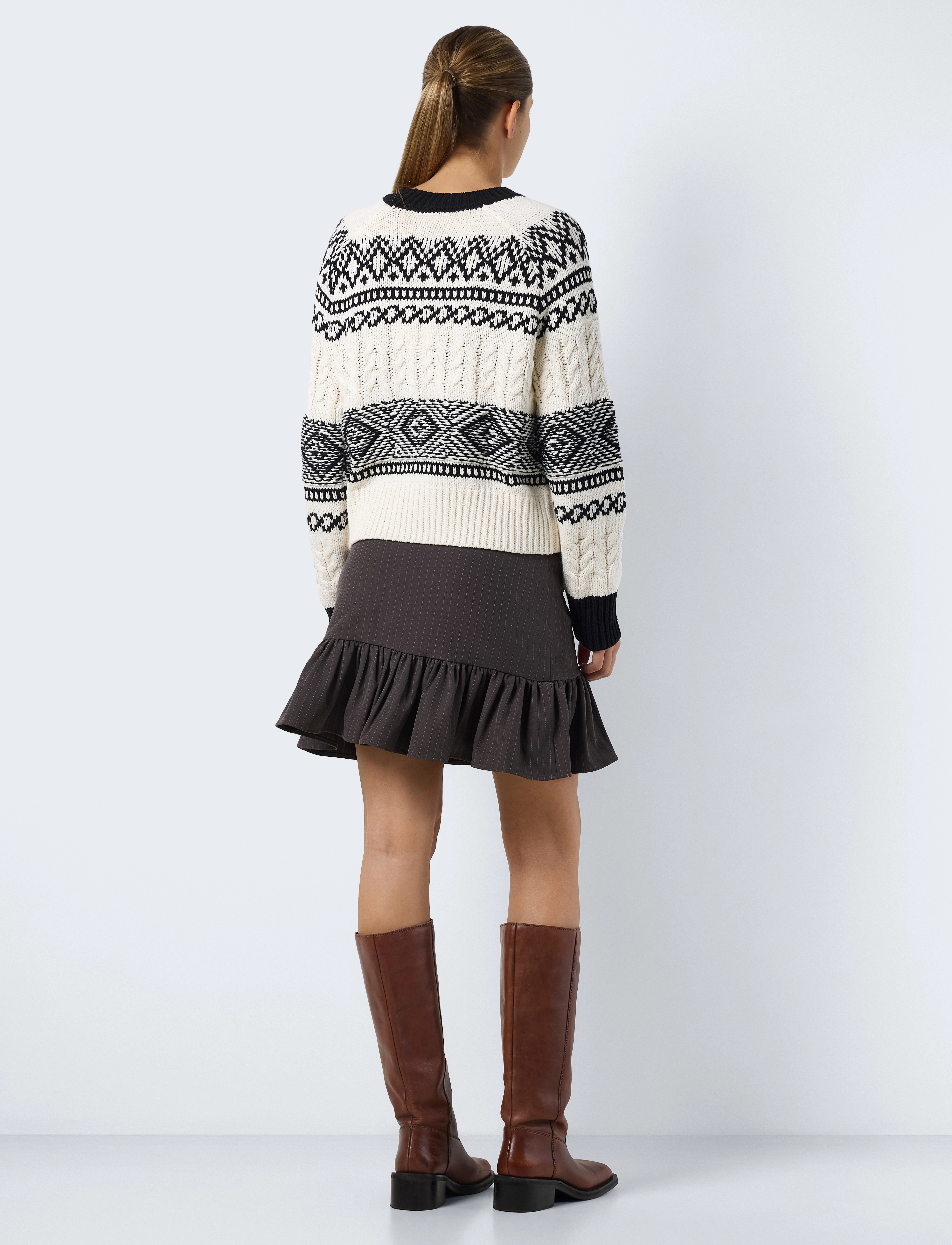 NOISY MAY - NMNOR L/S O-NECK KNIT FWD - laveste priser - black - 3