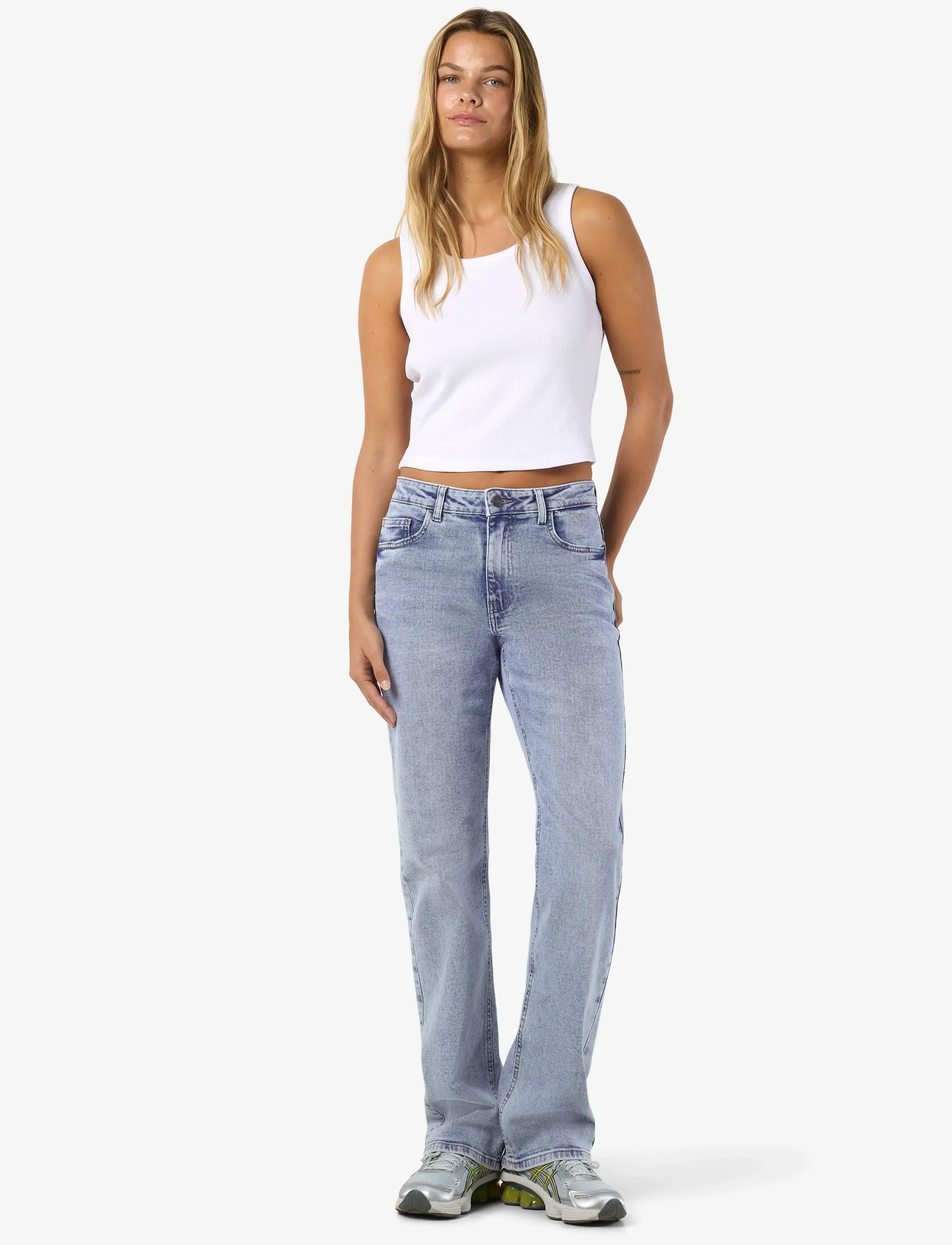 NOISY MAY Nmmonica Hw Straight Jean Az359Lb Noos raka jeans dam – bild 2