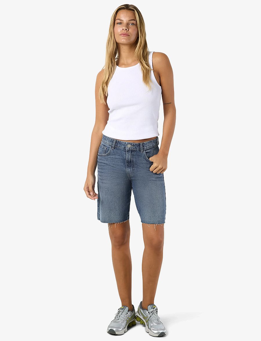 NOISY MAY - NMHOLLA NW LOOSE SHORTS AZ426MB NOOS - jorts - medium blue denim - 5