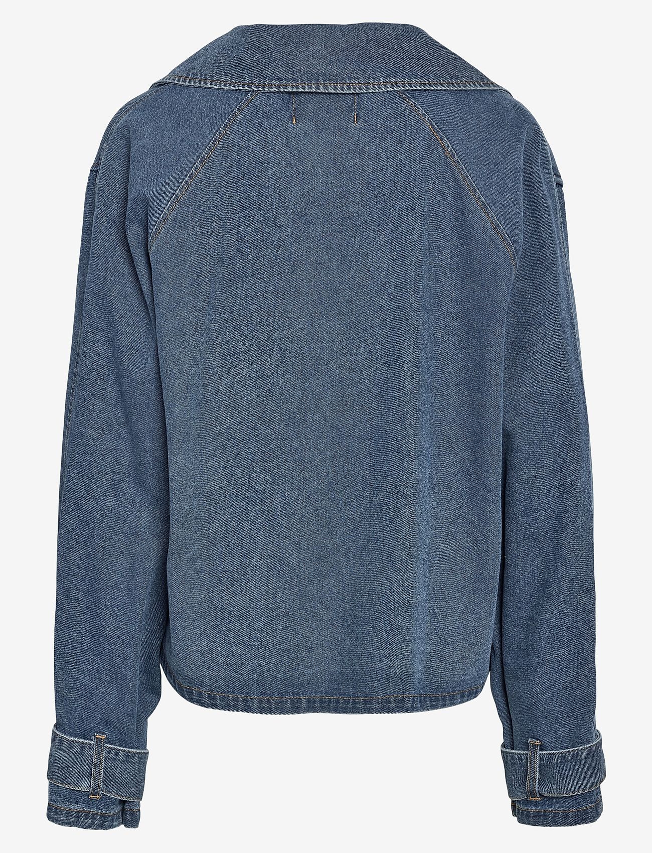 NOISY MAY - NMARIZONA SHORT TRENCHCOAT - light blue denim - 2