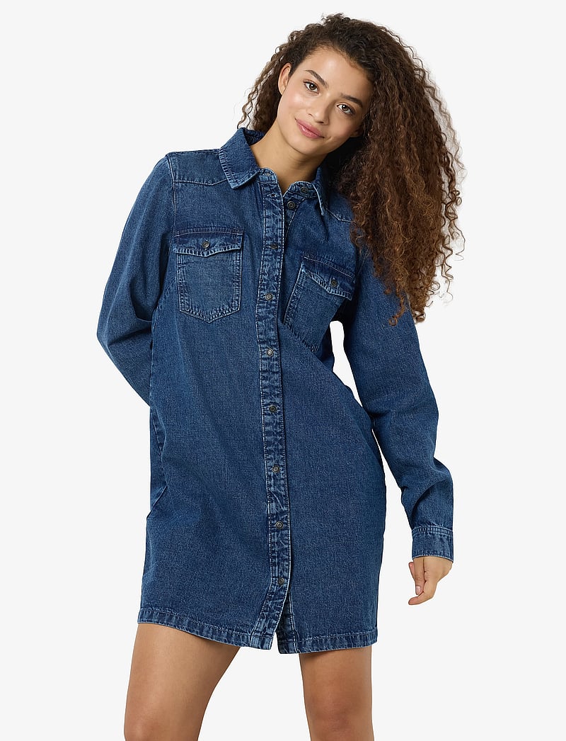 NOISY MAY - NMNEW SIGNE L/S DENIM DRESS VI002MB NOOS - denimkjoler - medium blue denim - 4