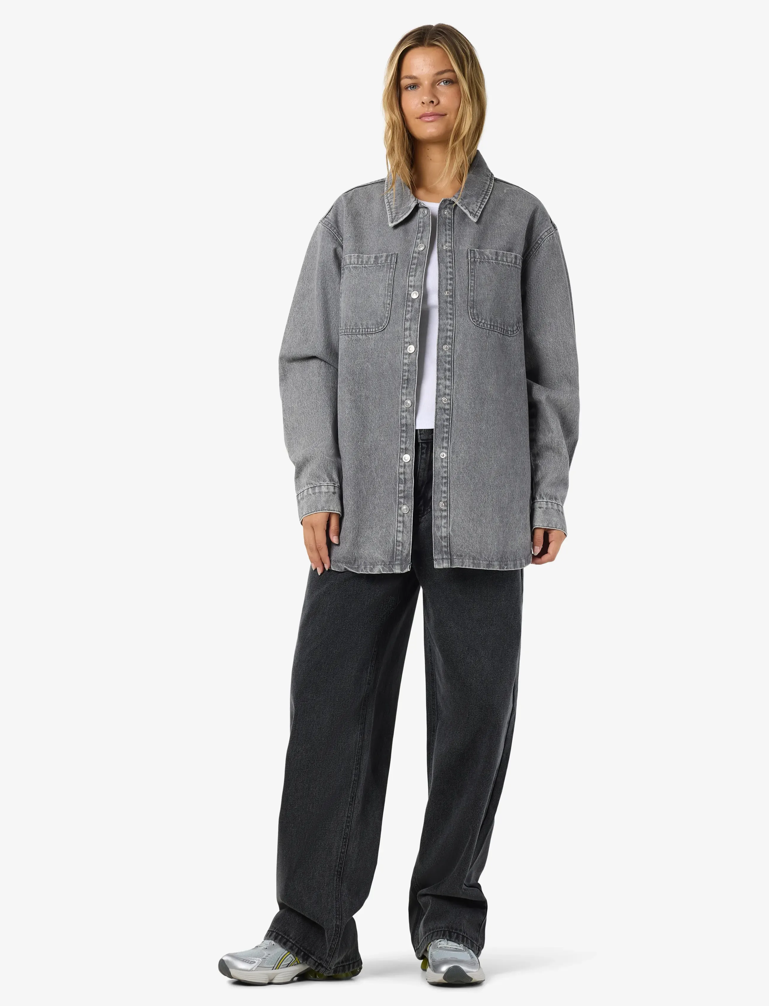 NOISY MAY Nmalva L/S Dnm Shacket Az450Mg Noos skjortor dam – bild 6