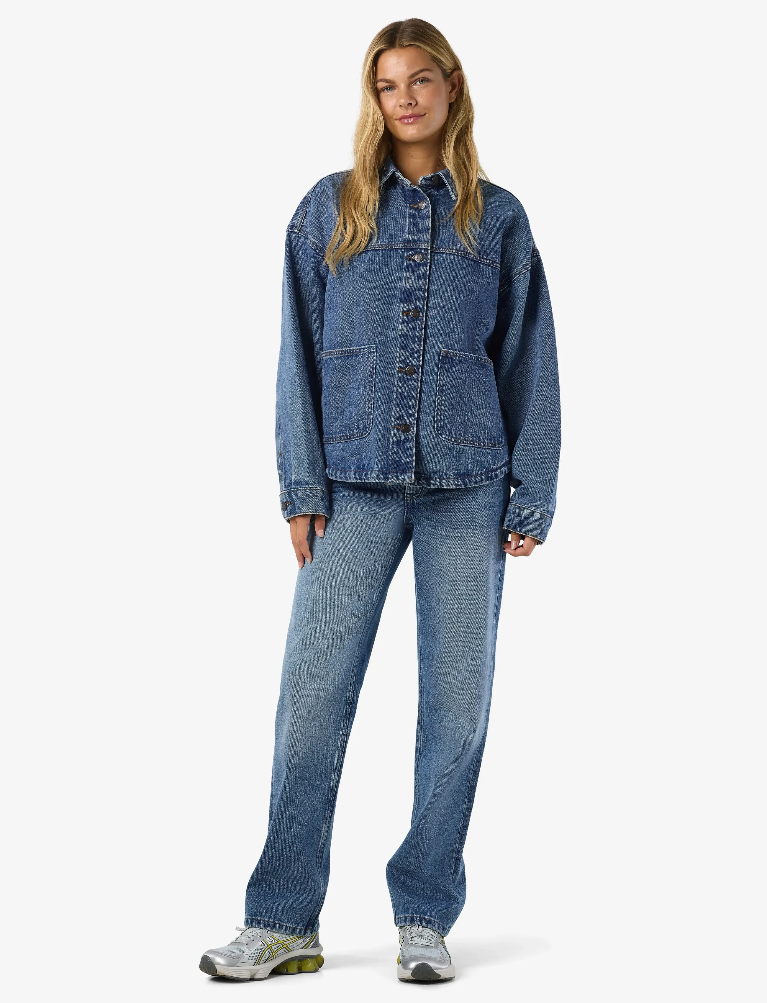NOISY MAY - NMKETTIE L/S REG DNM JCKET VI557MB NOOS - frühlingsjacken - medium blue denim - 5