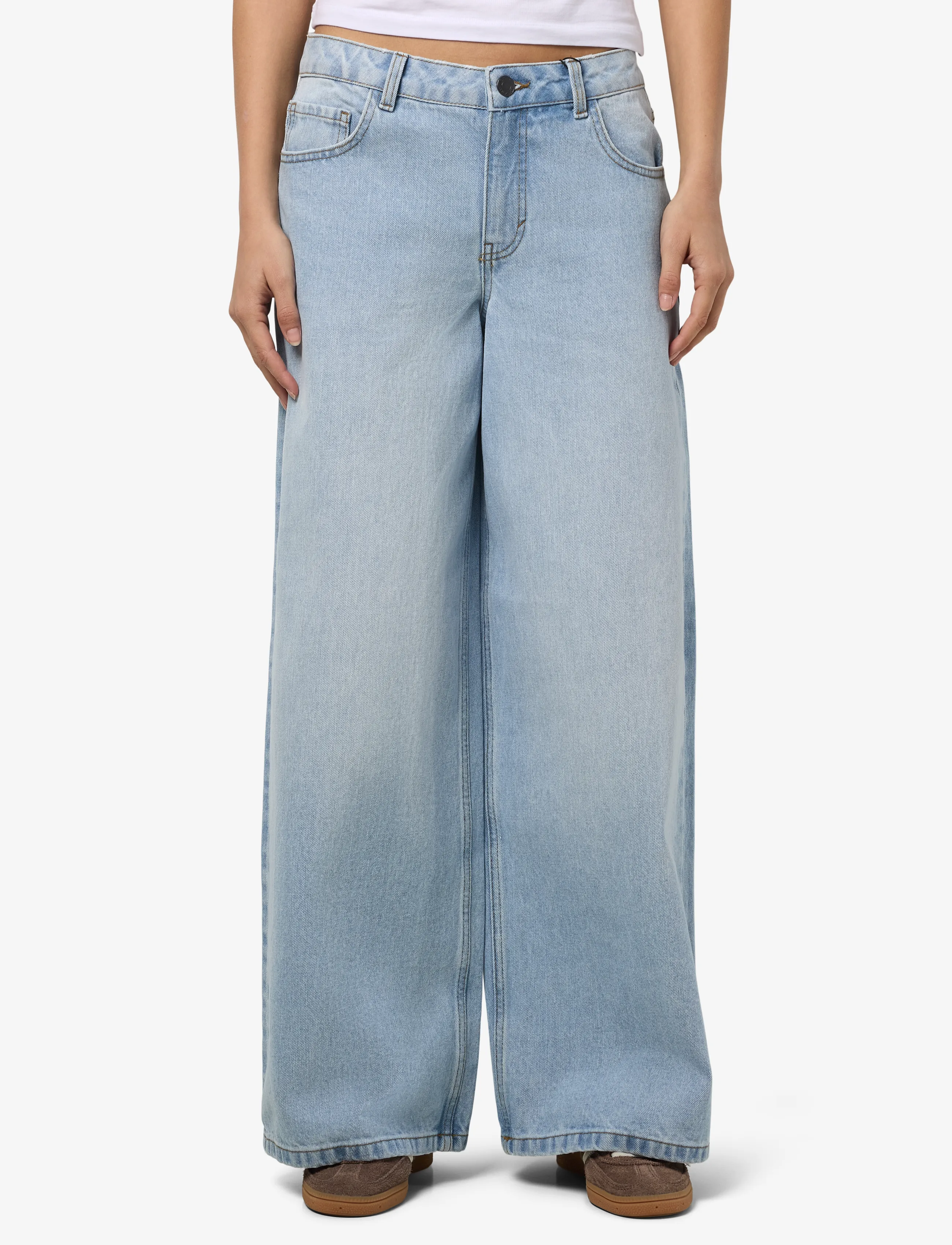 NOISY MAY NMKETTIE NW WIDE LEG JEANS NOOS VI562LB - Brede jeans - LIGHT BLUE DENIM / blue