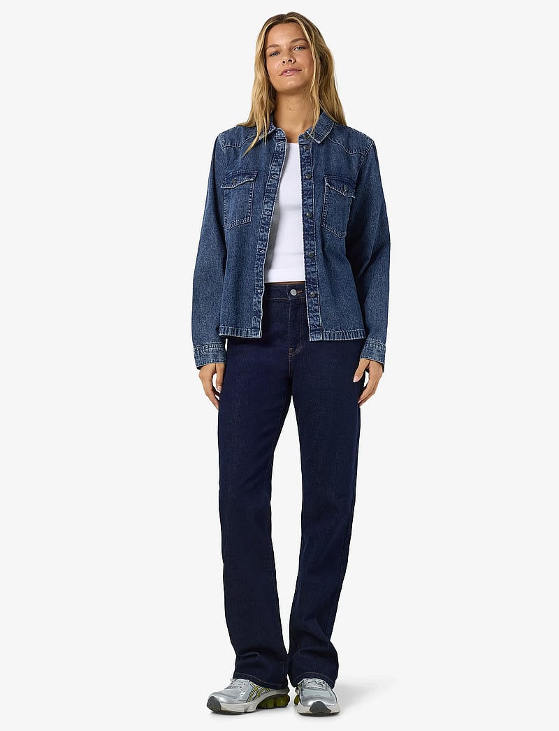 NOISY MAY - NMNEW SIGNE L/S DENIM SHIRT VI002MB NOOS - koszule dżinsowe - medium blue denim - 0