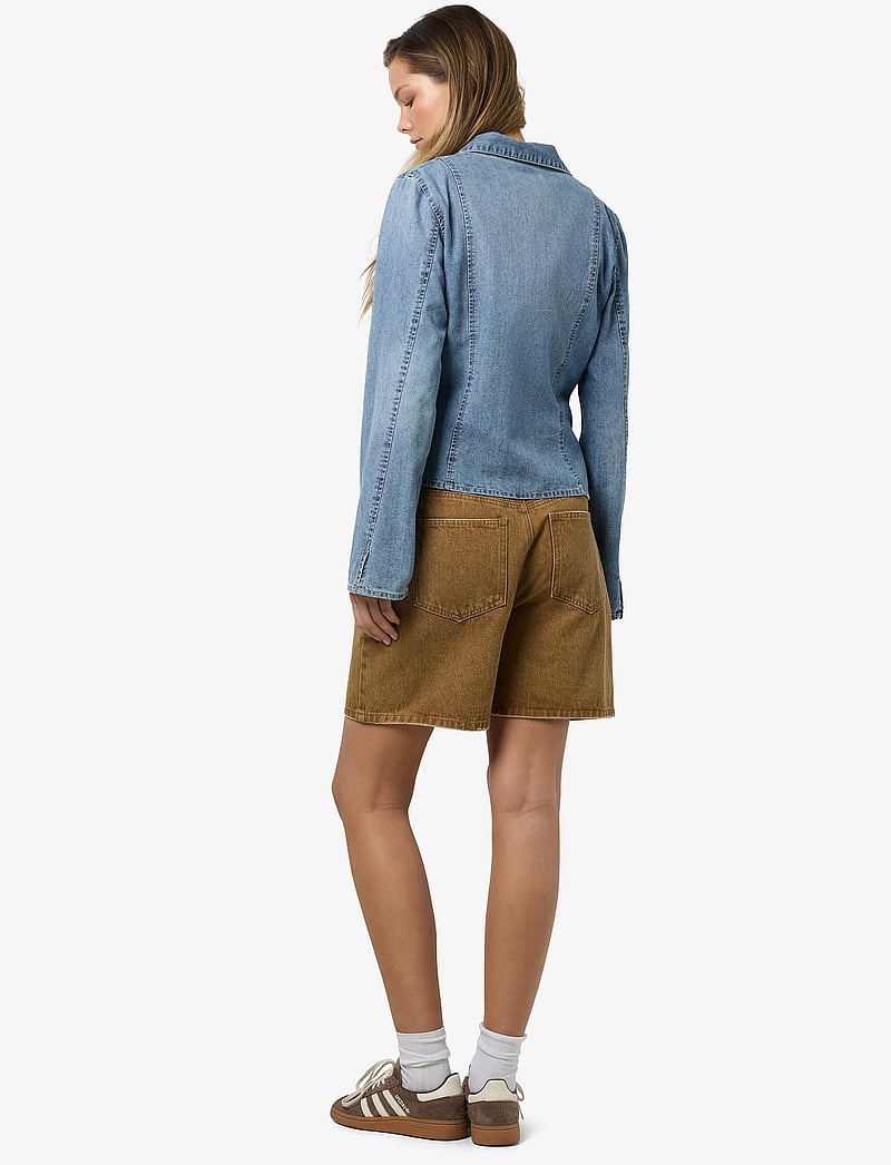 NOISY MAY - NMMAISY L/S STRING DENIM SHIRT BS031LB - denimskjorter - light blue denim - 4